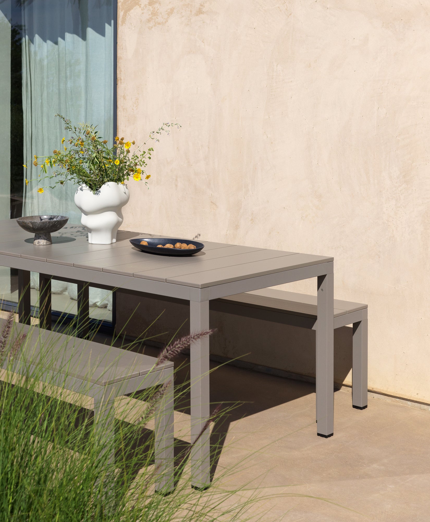 RIO 210 taupe outdoor table