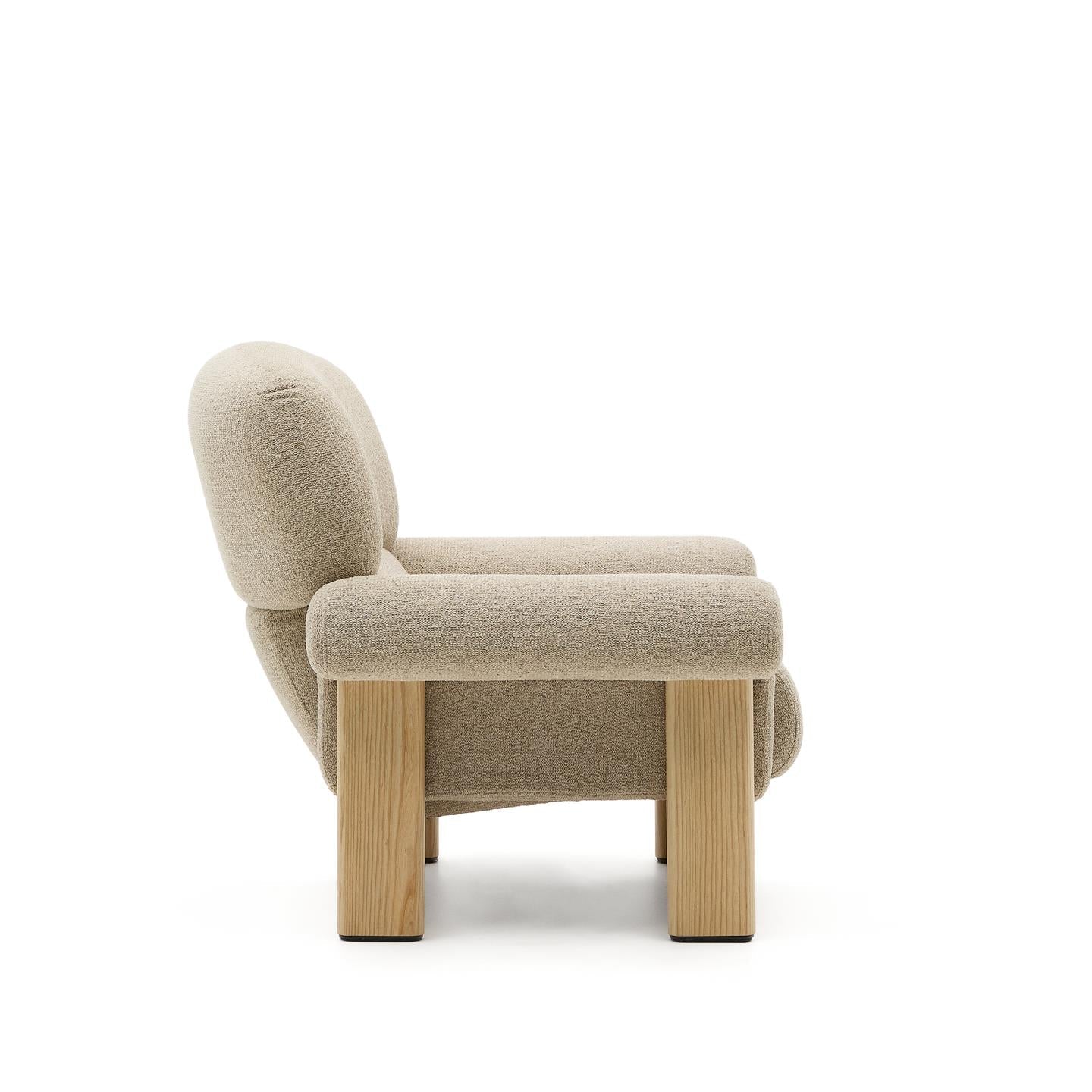 Beige szenil fauteuil NEMA met essen basis
