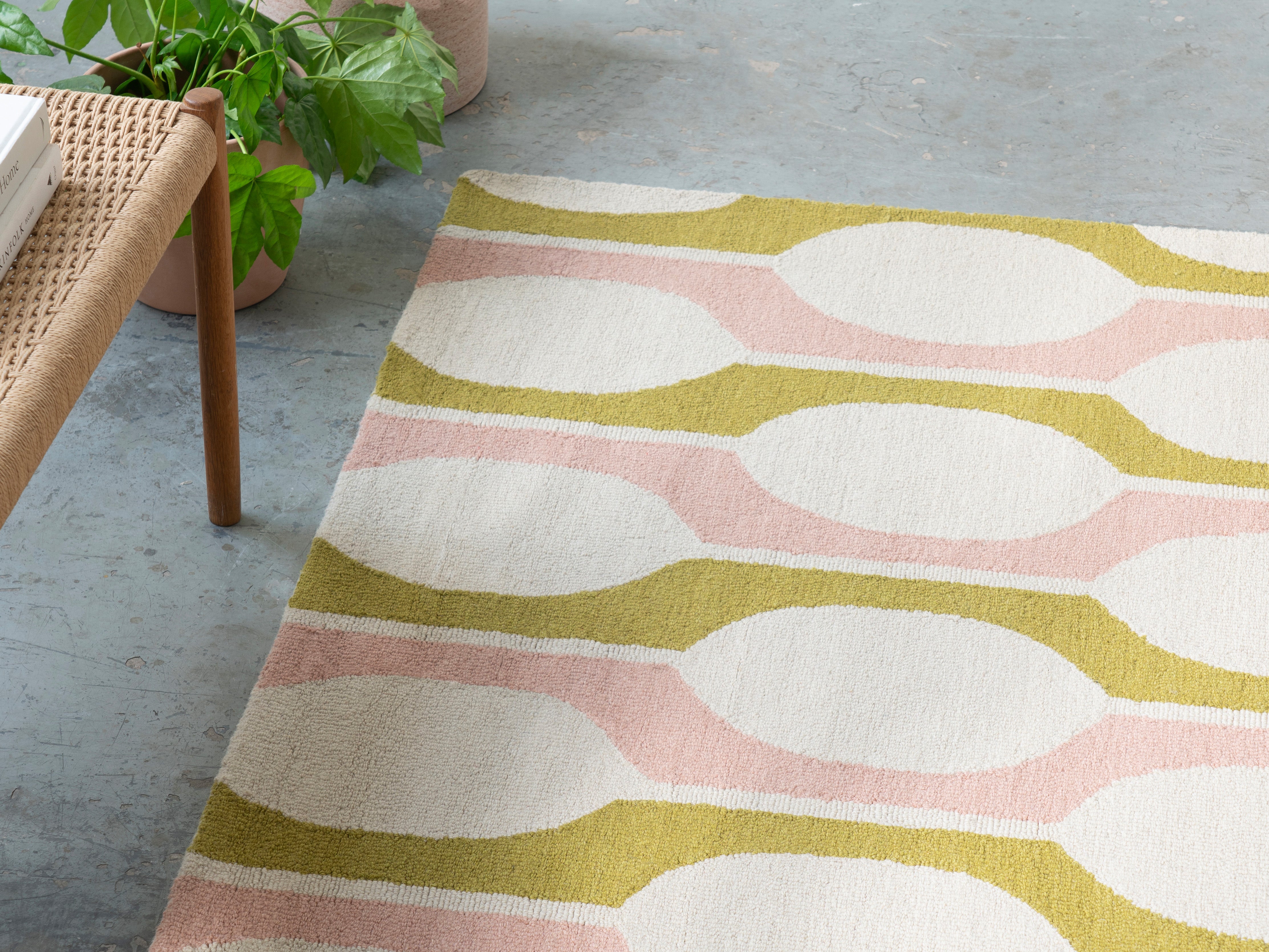Teppich BILLOW LICHEN beige mit rosa und olivgrün