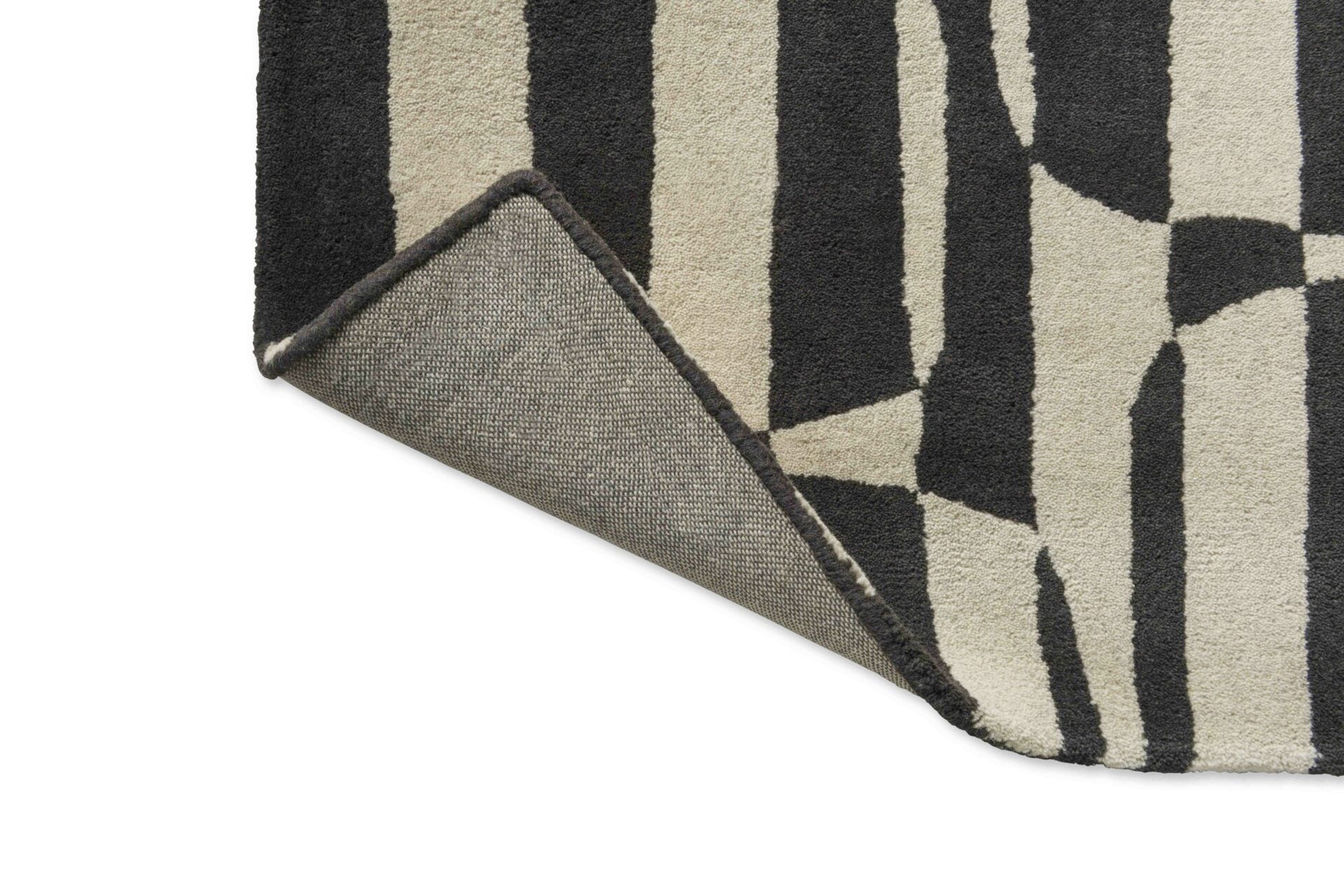 LOHKO STRIPE black with beige rug