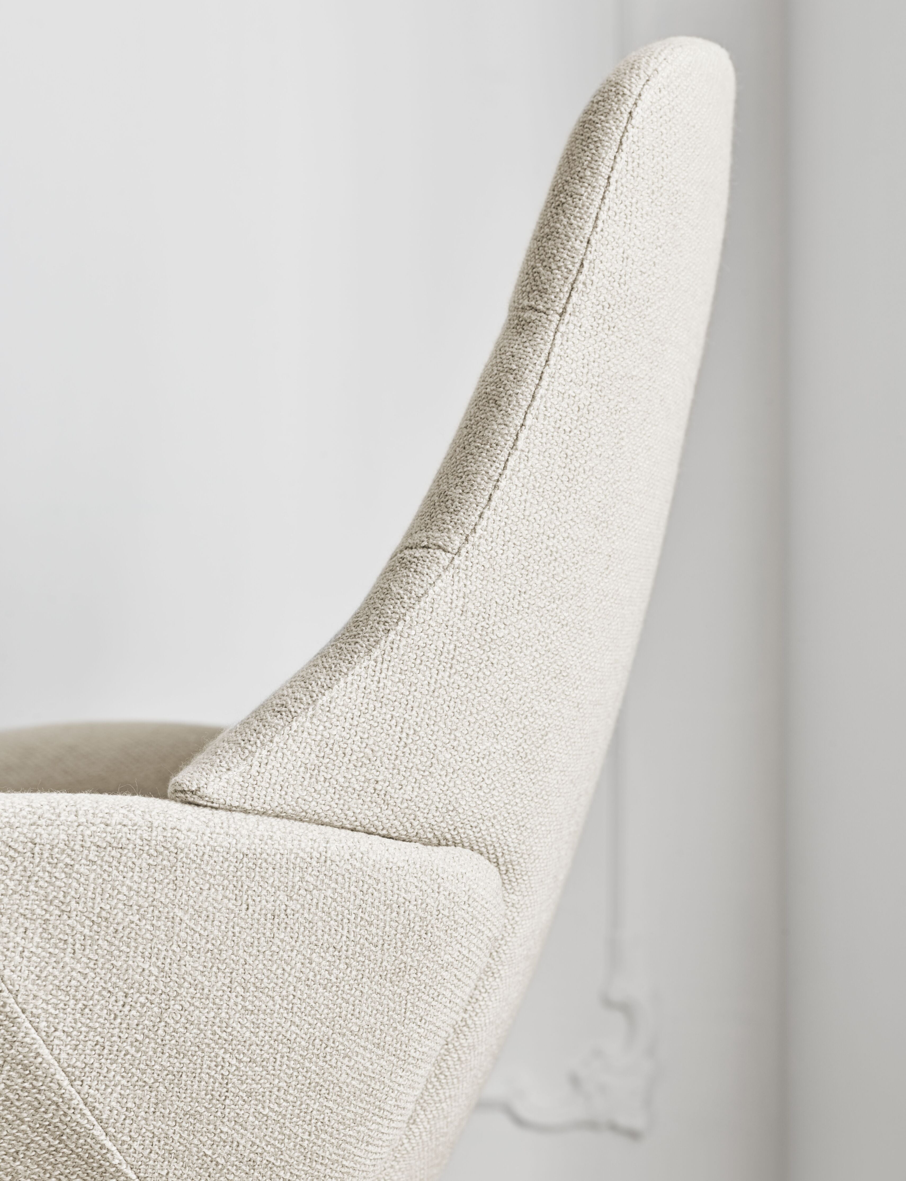 Fauteuil SAGA stalen basis