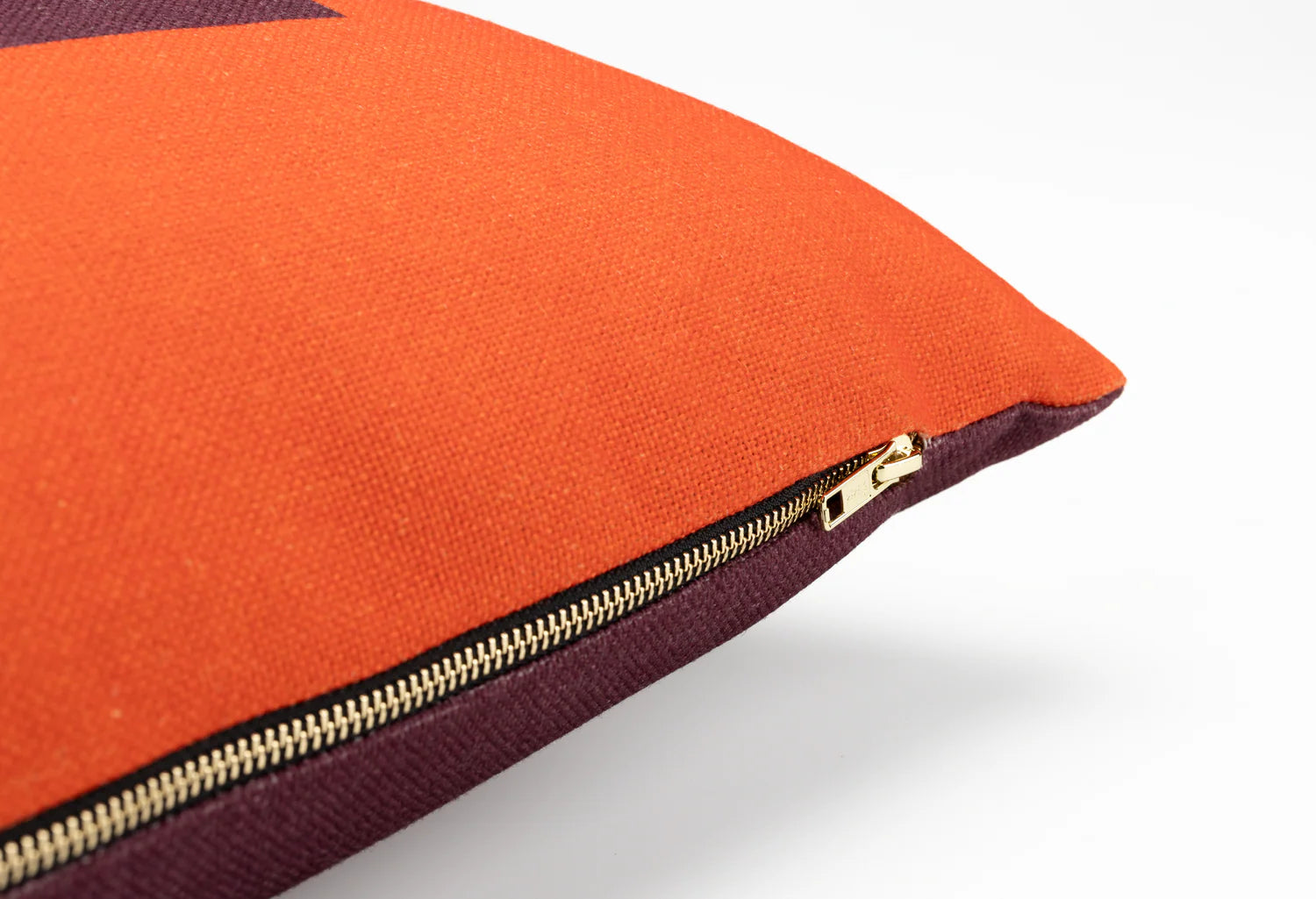SQUARE Cushion Burgundy with Coral