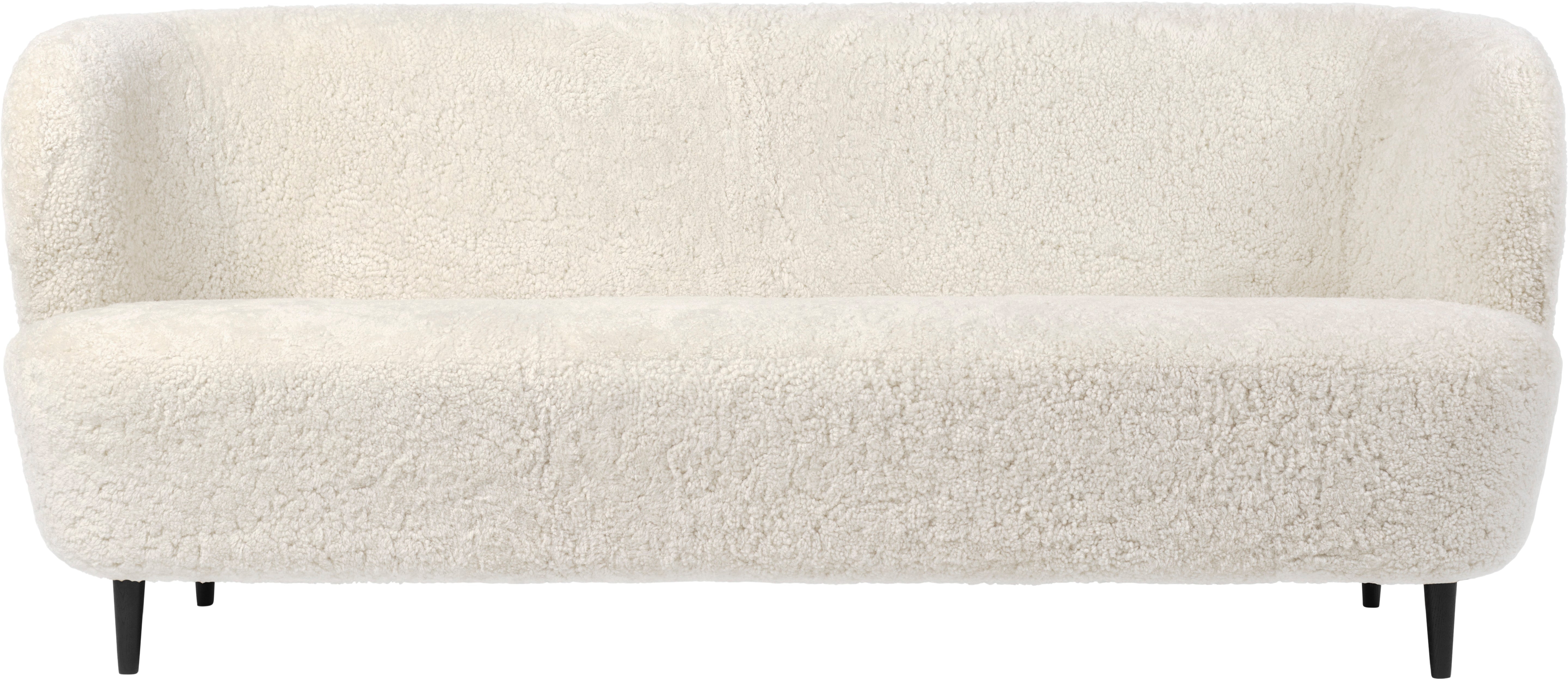 Sofa STAY gepolstert mit schwarzem Eichenfuß