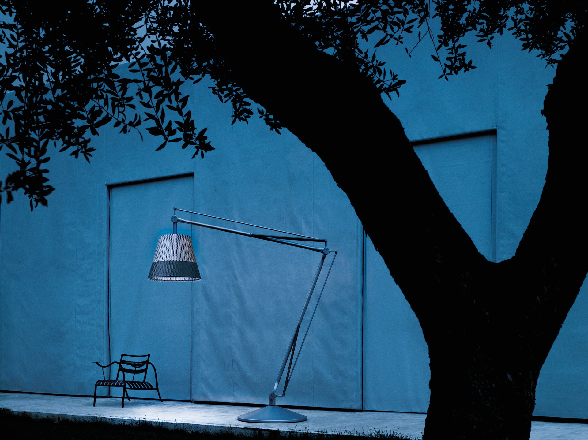 Buiten vloerlamp SUPERARCHIMOON bruin