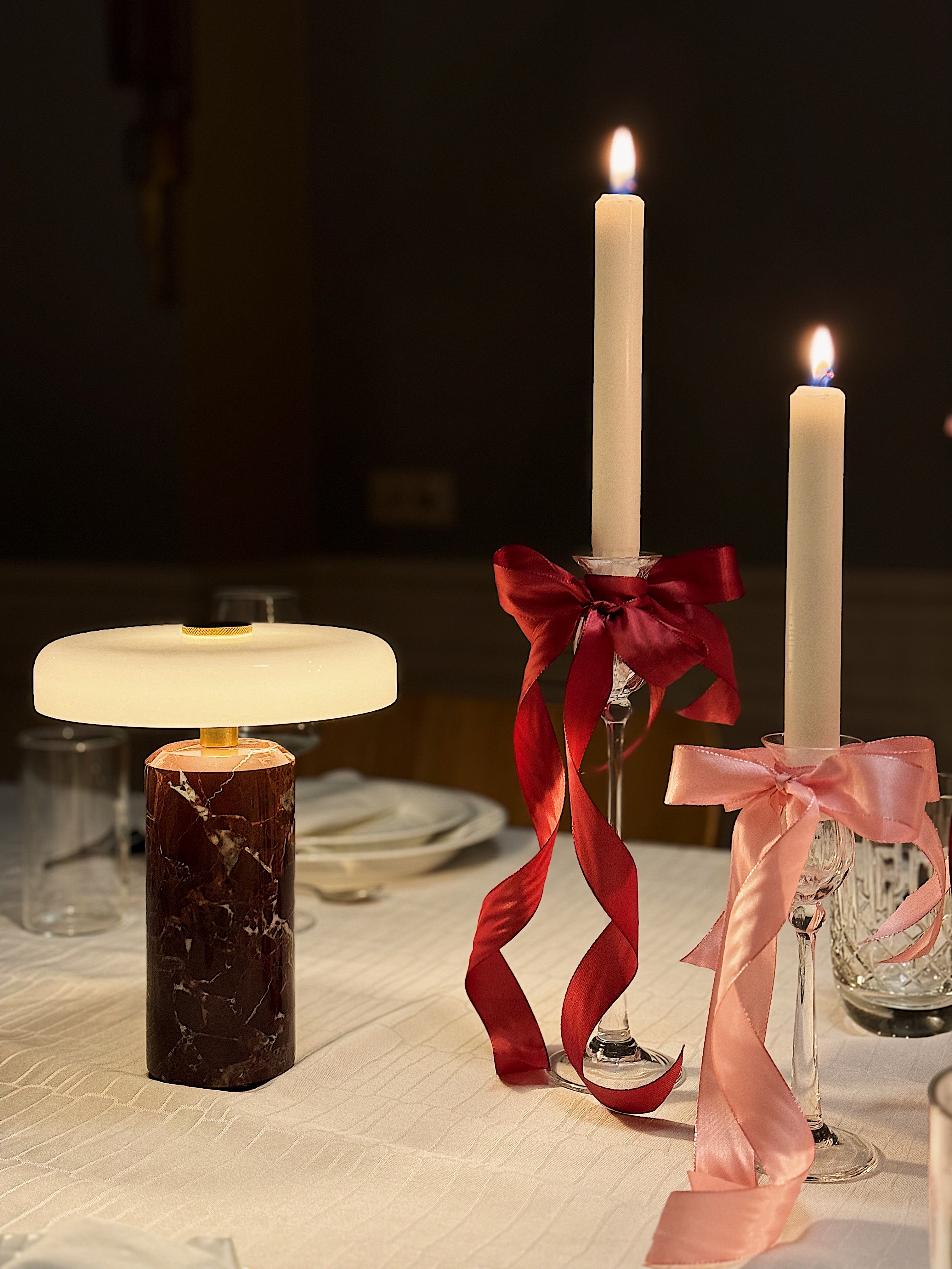 Portable lamp TRIP burgundy marble with milky white glass