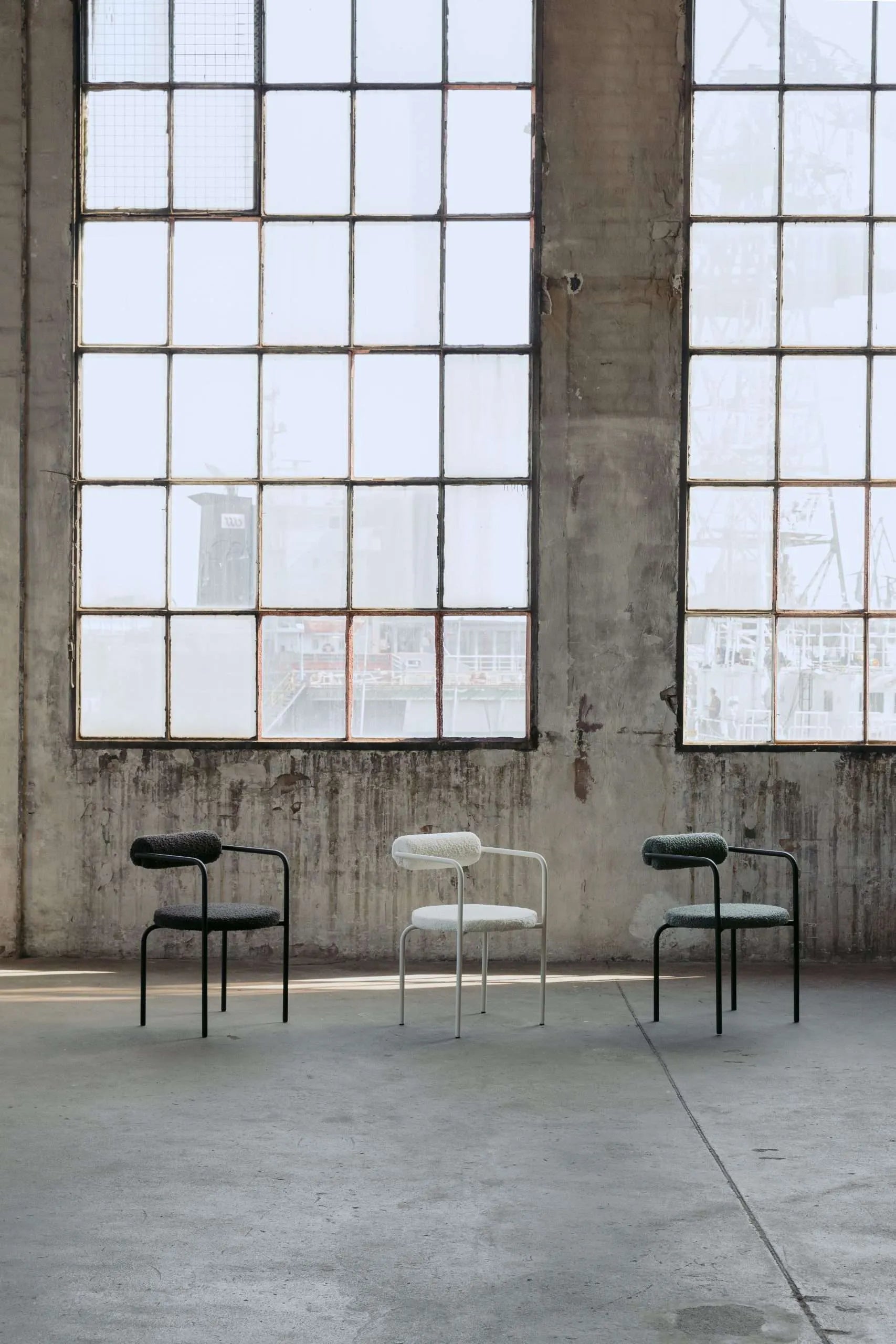 SAGE Armchair Upholstered with Metal Base