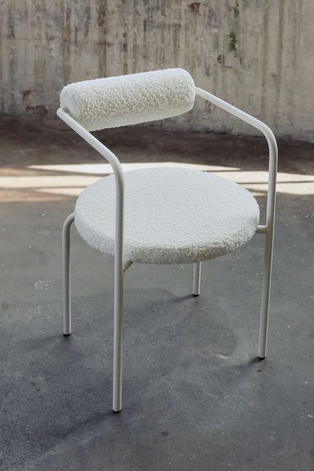 SAGE Armchair Upholstered with Metal Base