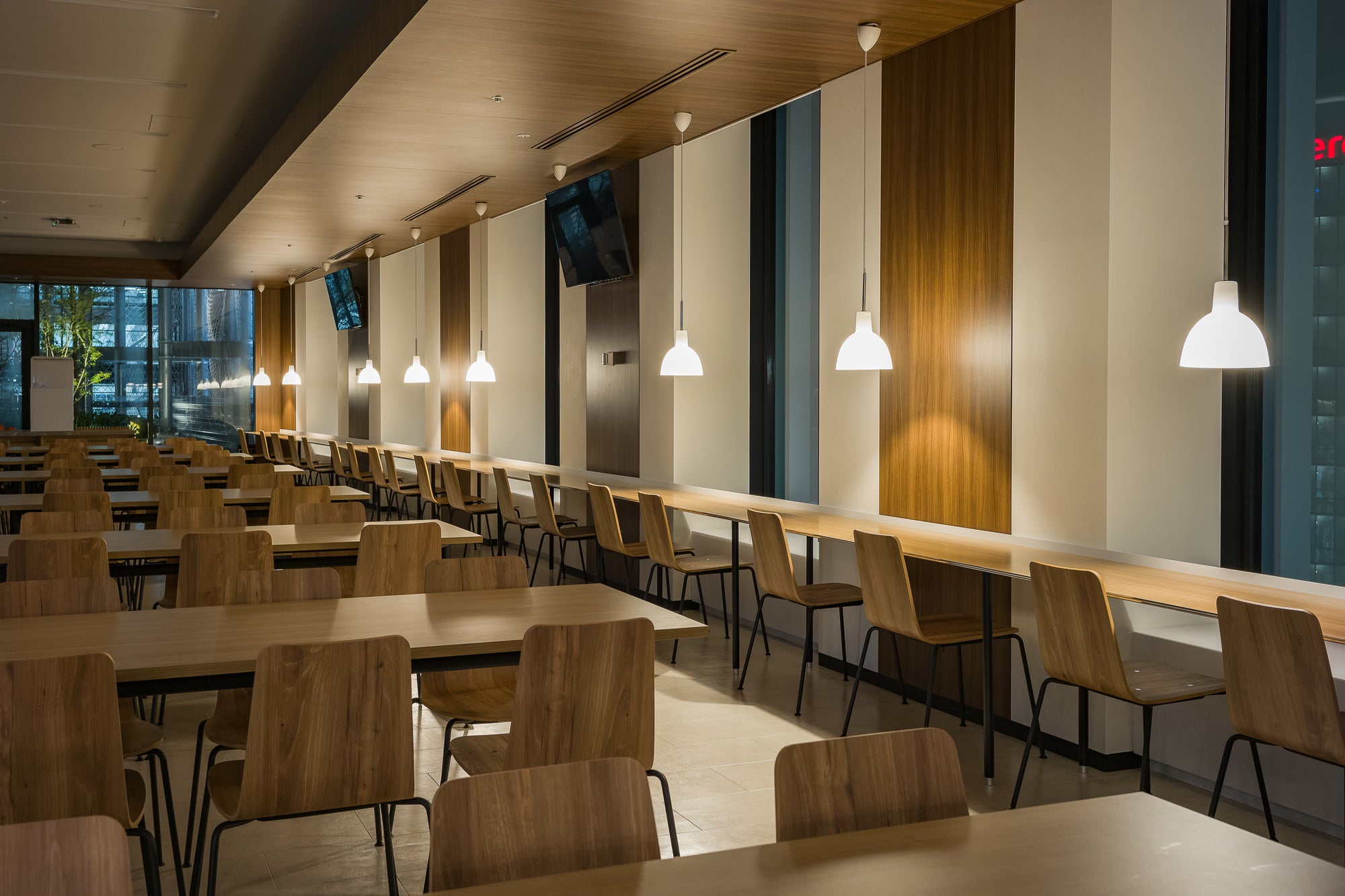 Pendelleuchte TOLDBOD GLASS weiß