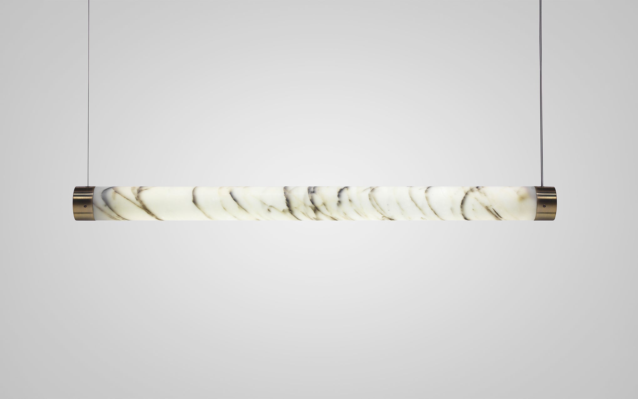 Hanglamp TUBE van marmer met messing afwerking