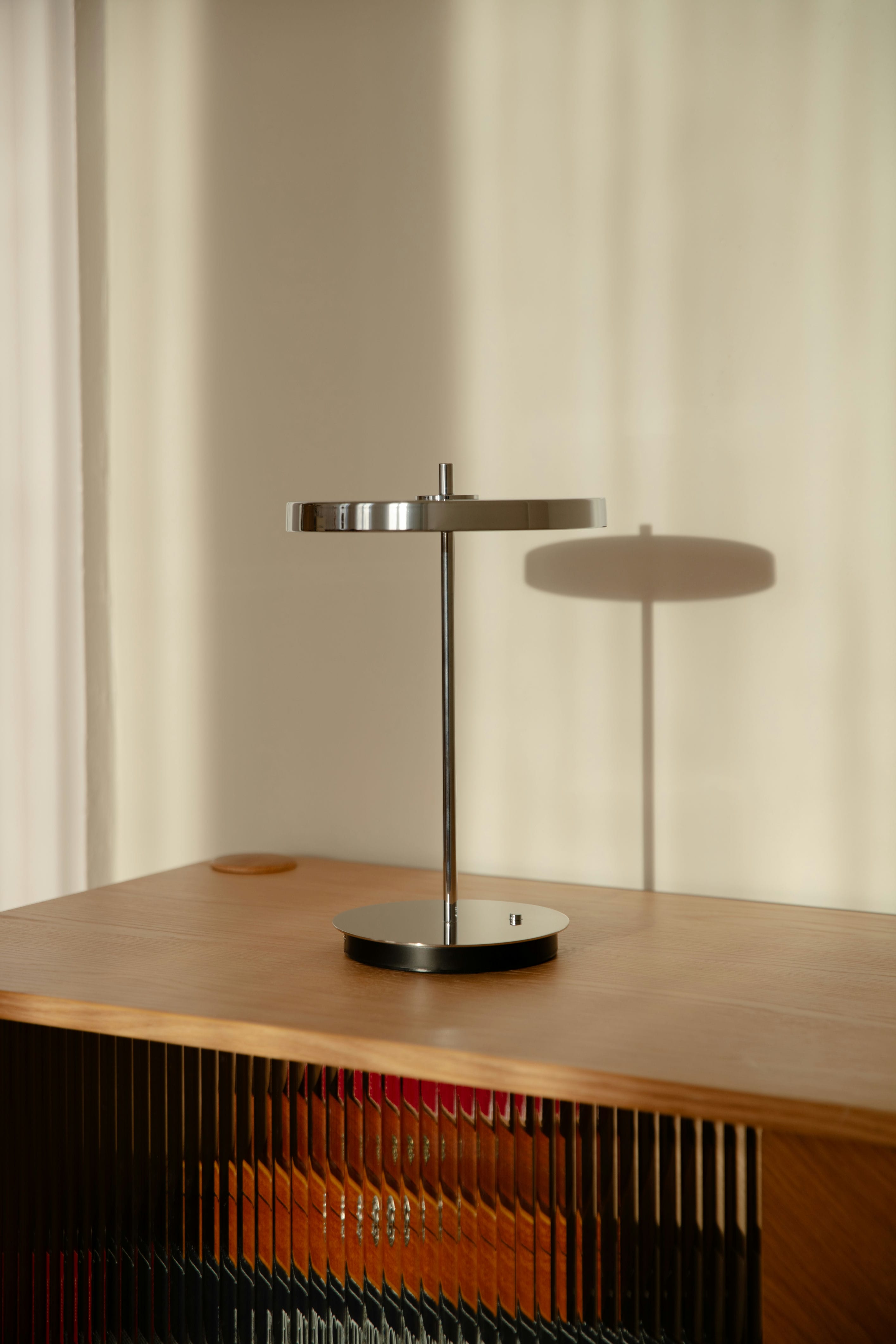 Lampa przenośna ASTERIA MOVE polerowana stal z oświetleniem LED