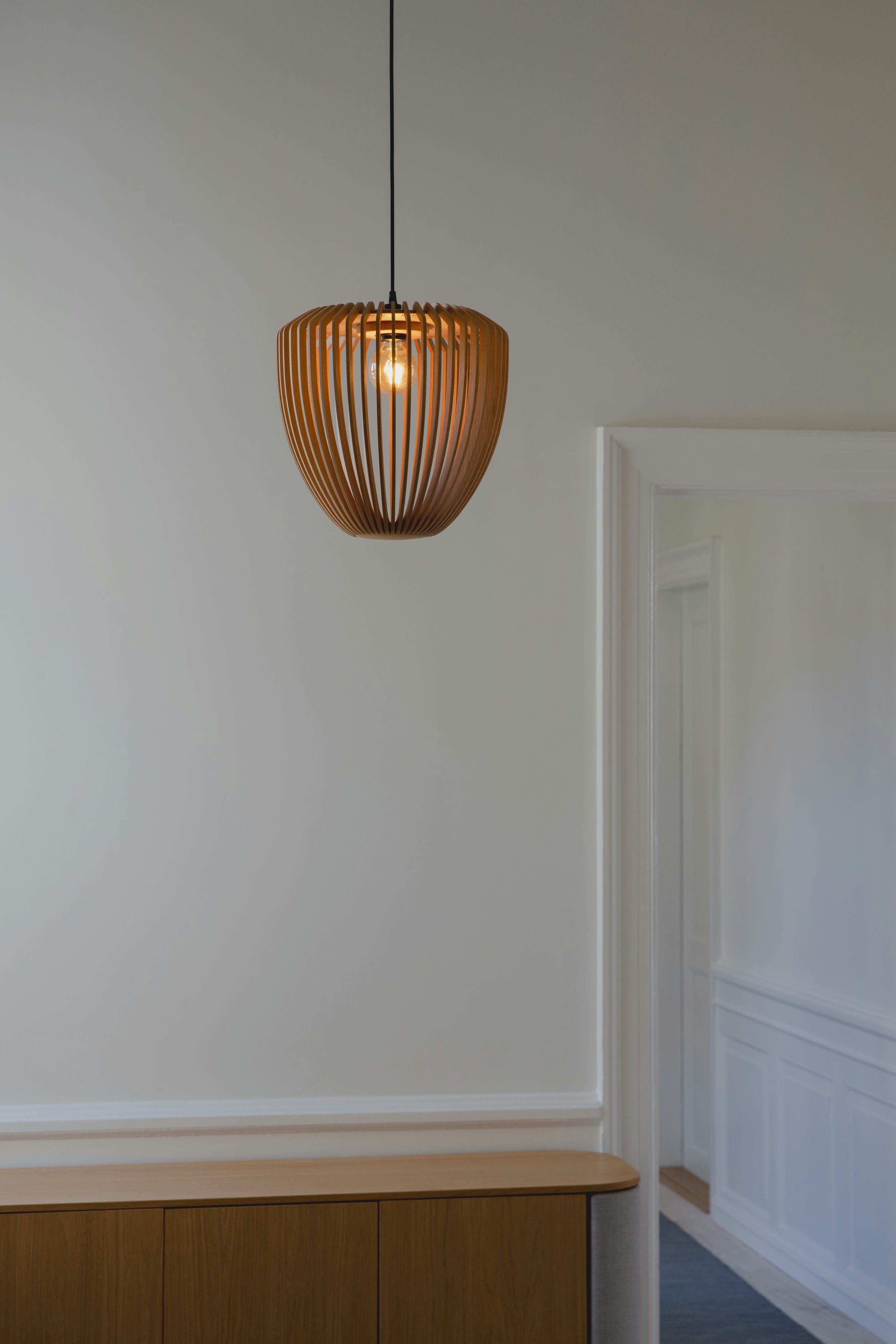 Abażur CLAVA WOOD dębowy, marka Umage