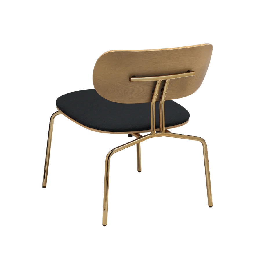 Anthrazit neugieriger Sessel mit einer goldenen Basis