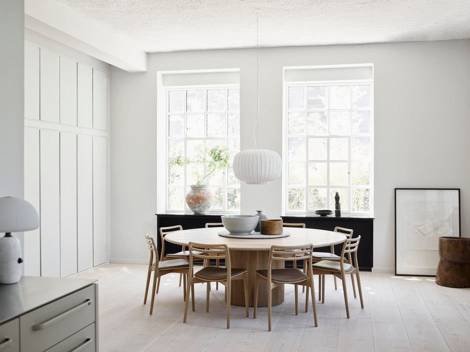 Stoel CABIN karamel leer met lichte eiken basis