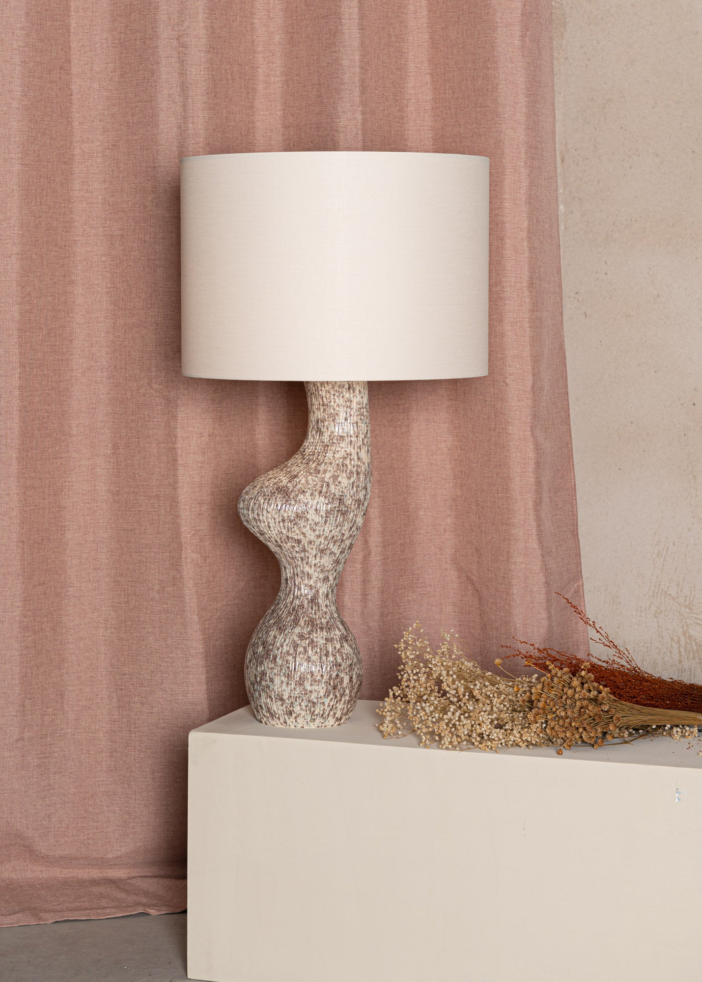 VENUSO Beige Table Lamp with Ceramic