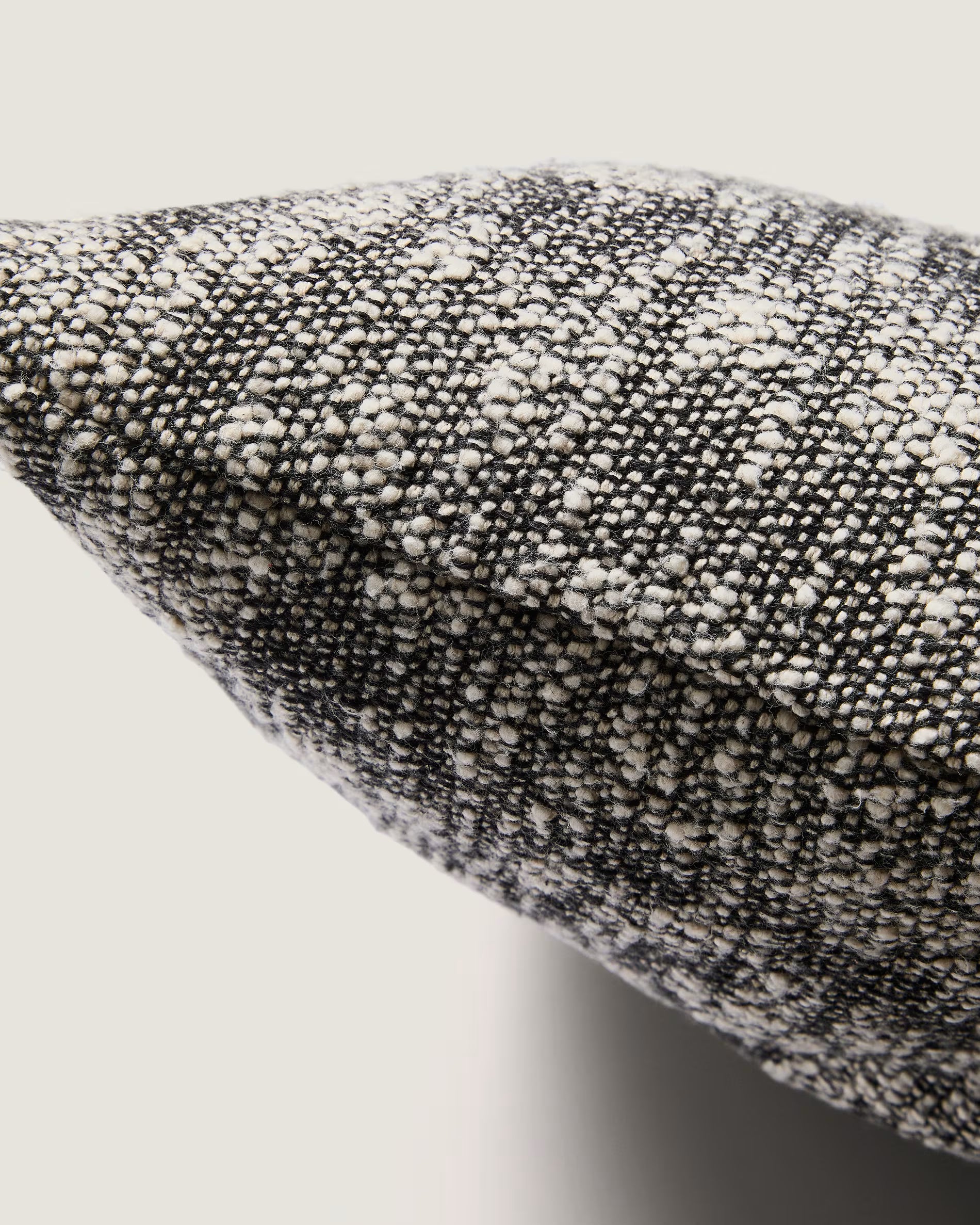 Kussenhoes MEVINA wit met zwart