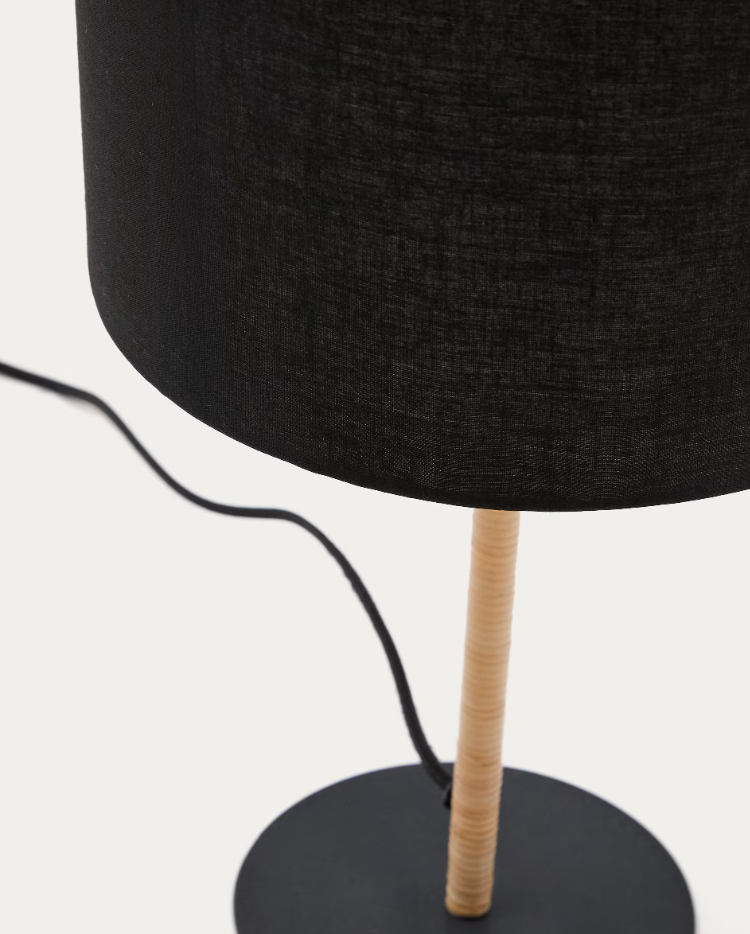 Lampa stołowa PINA czarny – Kave Home