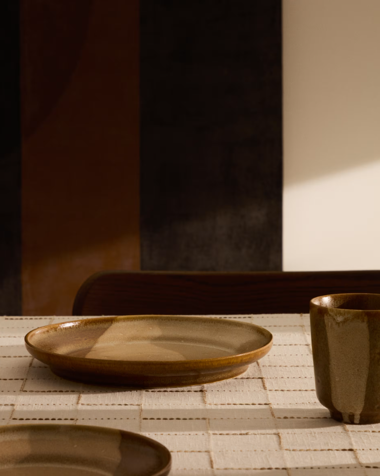 Plat bord NAGOLI bruine keramiek