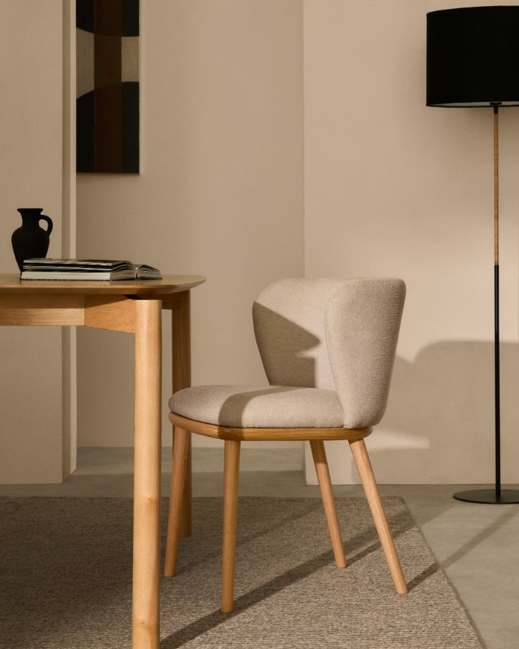 Stoel in chenille stof CISELIA beige met lichte basis