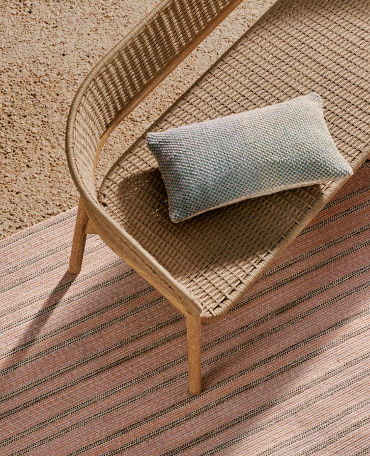 Buitenbank ARINELLA van licht acaciahout met beige touw