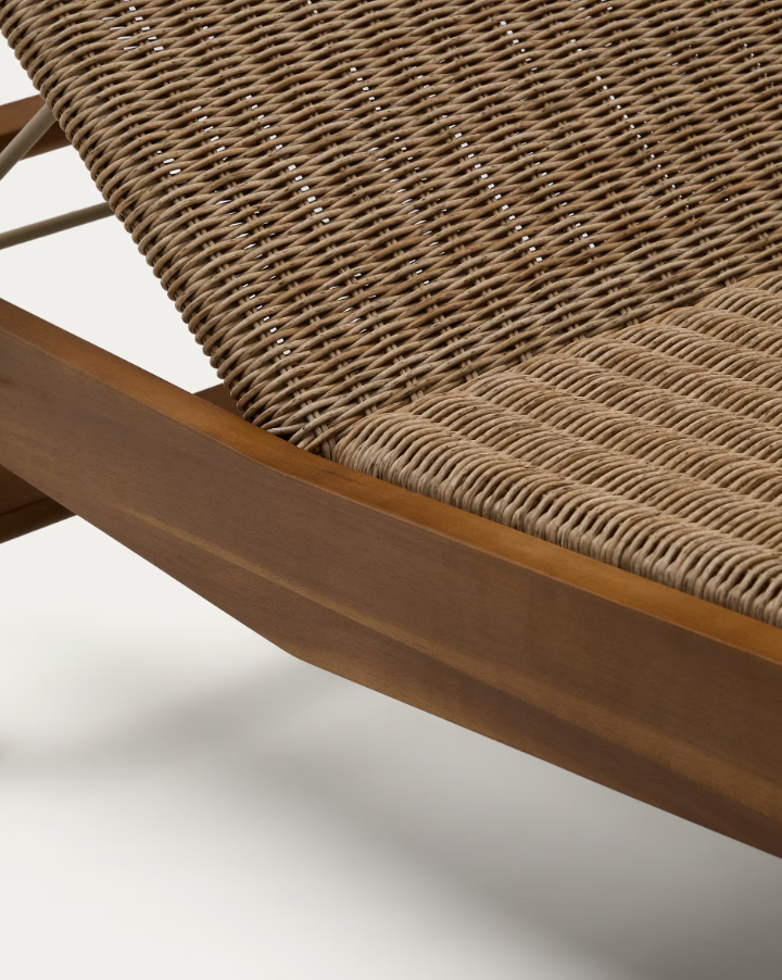 ITANI Lounge Chair, lightweight acacia wood with rattan