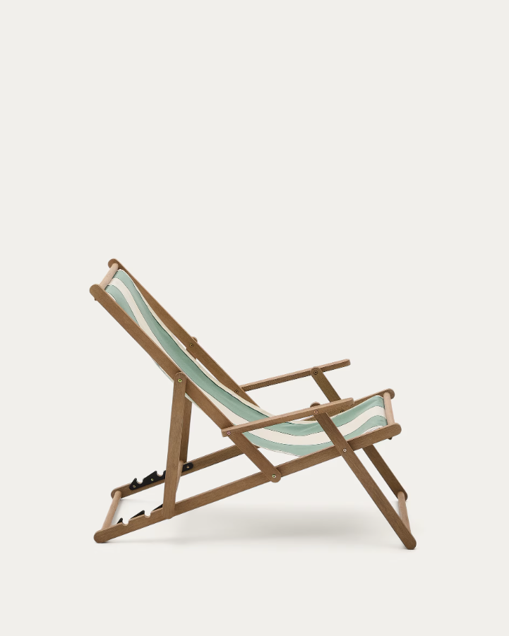 A green-beige Vilara deckchair with an acacia base