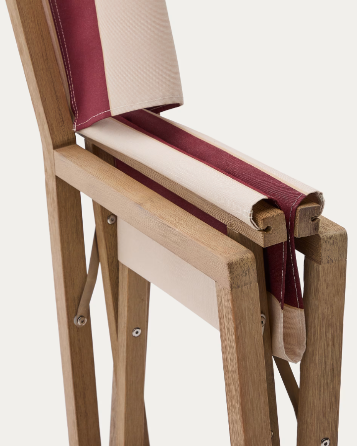 Folding chair of Vilara Bordo-Bega with an acacia base