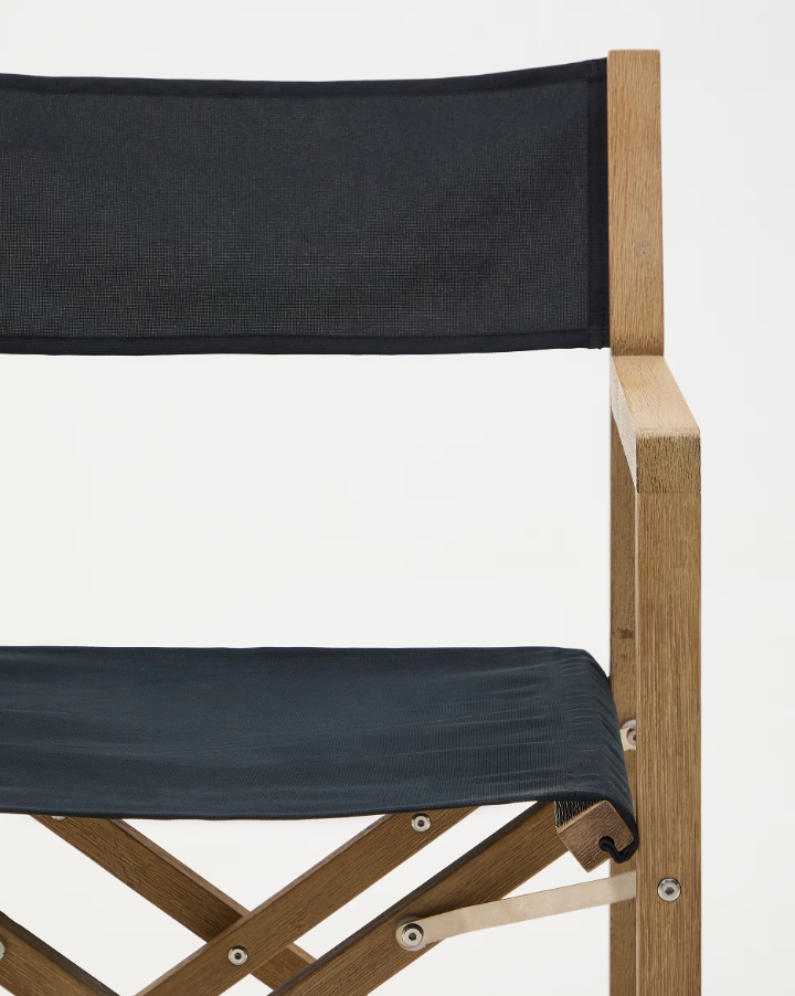 VILARA zwarte opvouwbare stoel voor buiten met acaciahouten basis