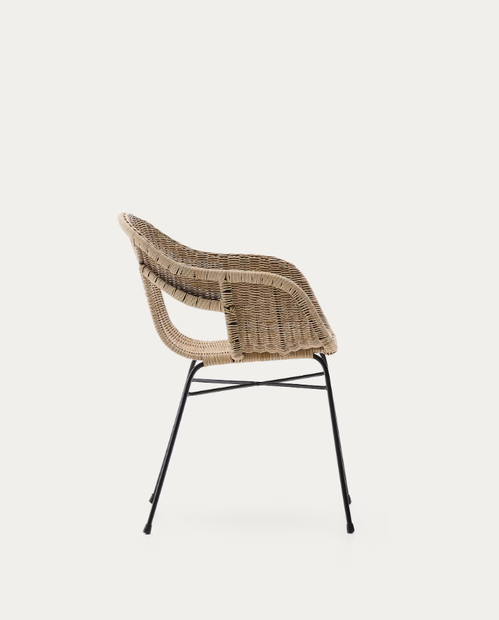 Außenstuhl ELTIERA aus synthetischem Rattan mit Stahlbasis