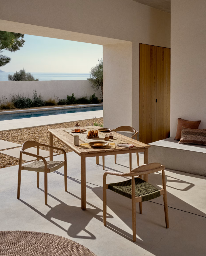 SORI Garden Table Solid Acacia Wood