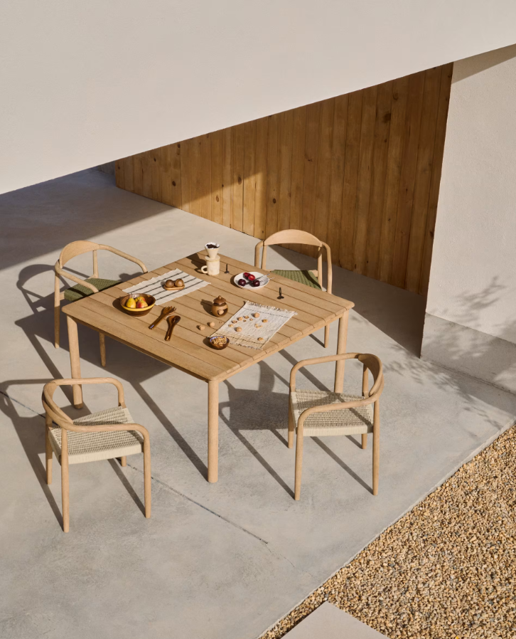 SORI Garden Table Solid Acacia Wood