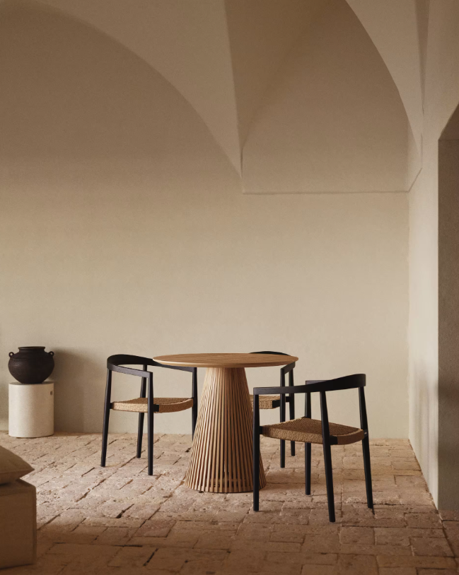 Ronde tafel JEANETTE van massief teakhout