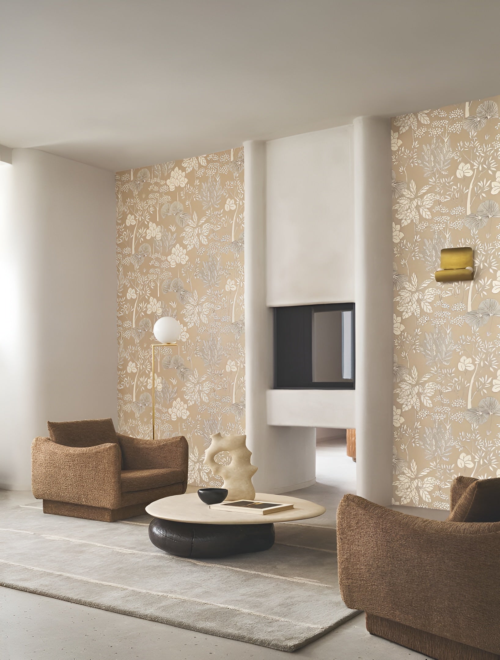 Structural wallpaper with a floral pattern of leaves and flowers INARA - BEIGE/DORÉ dark beige