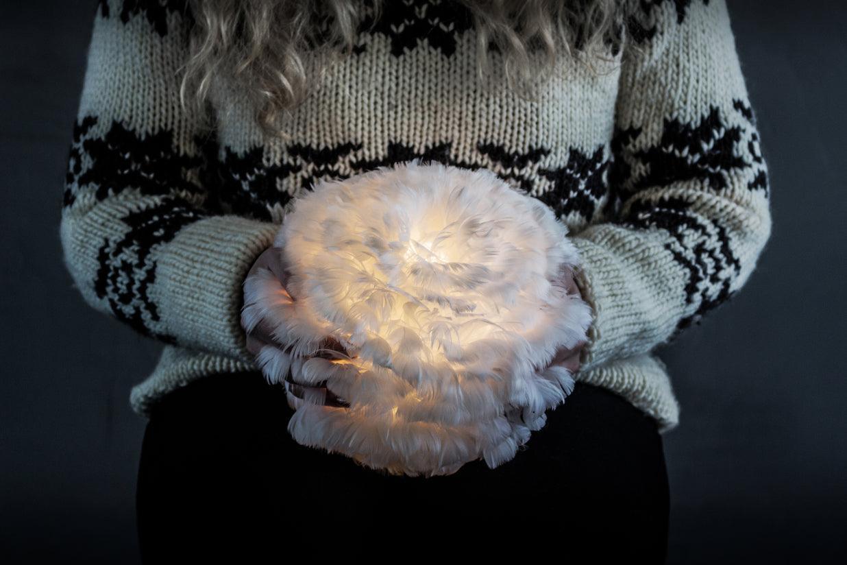 Abażur EOS biały UMAGE Eye on Design