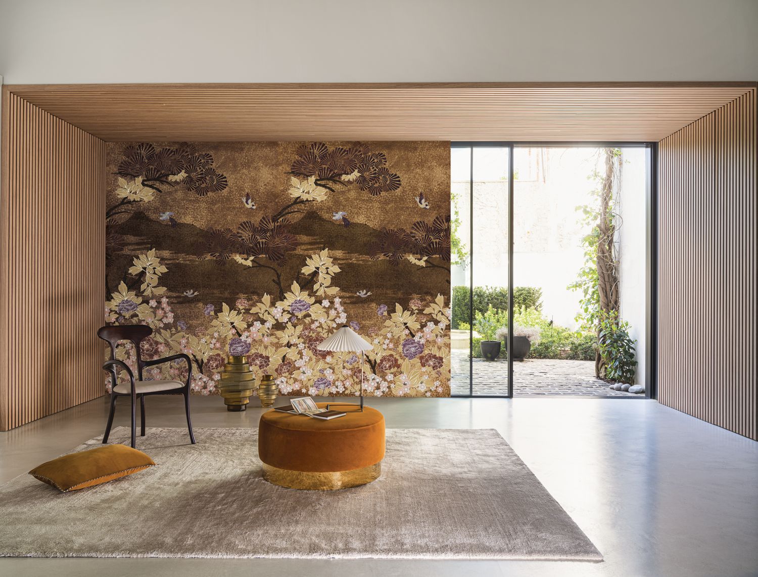 Mural with a plant motif of KANSAI leaves - BRONZE/GOLD brown with gold