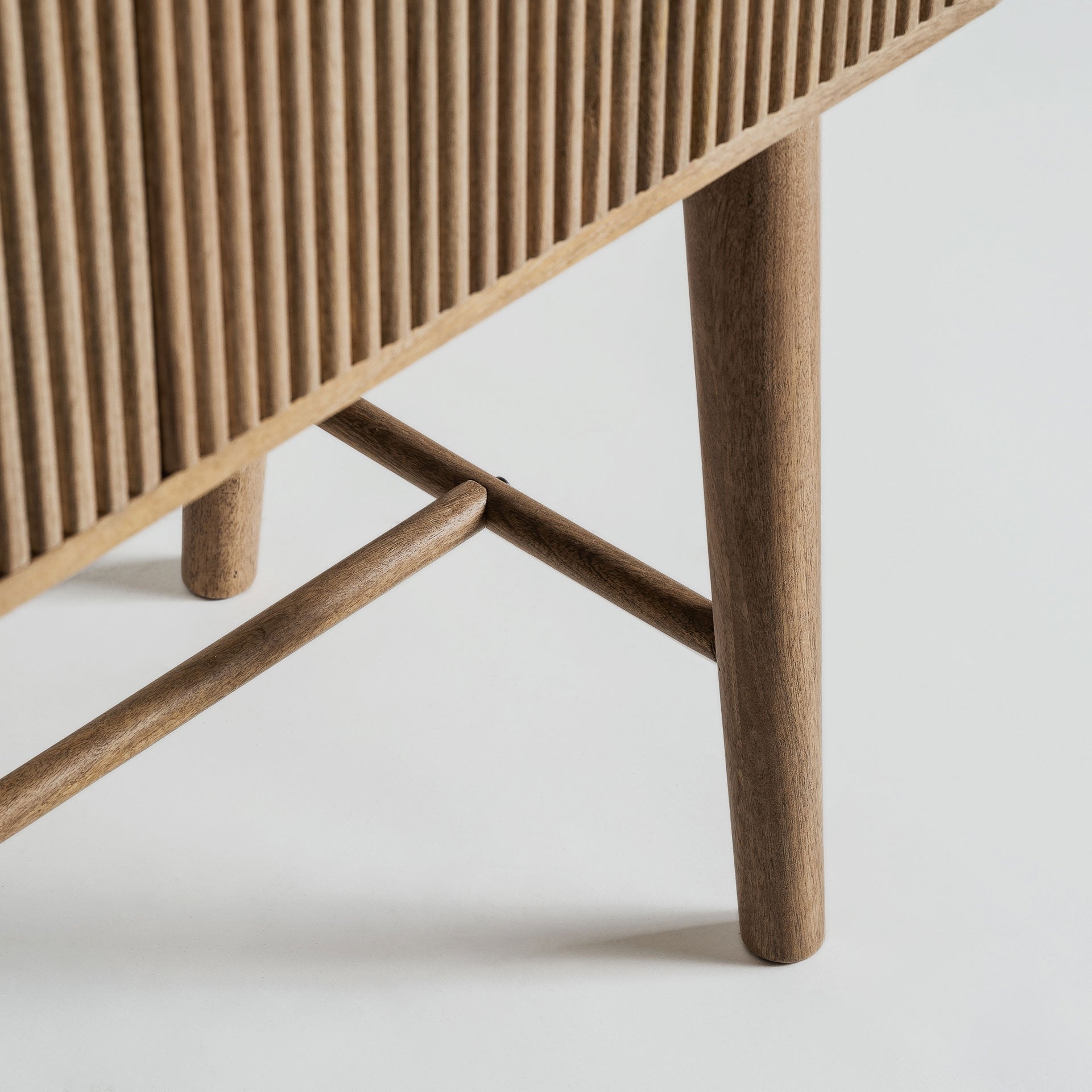 Mango-Holzschrank ZERF