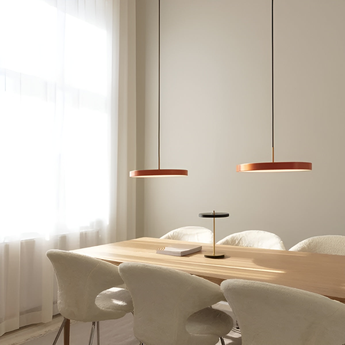 Pendelleuchte ASTERIA PLUS orange mit goldener Einlage