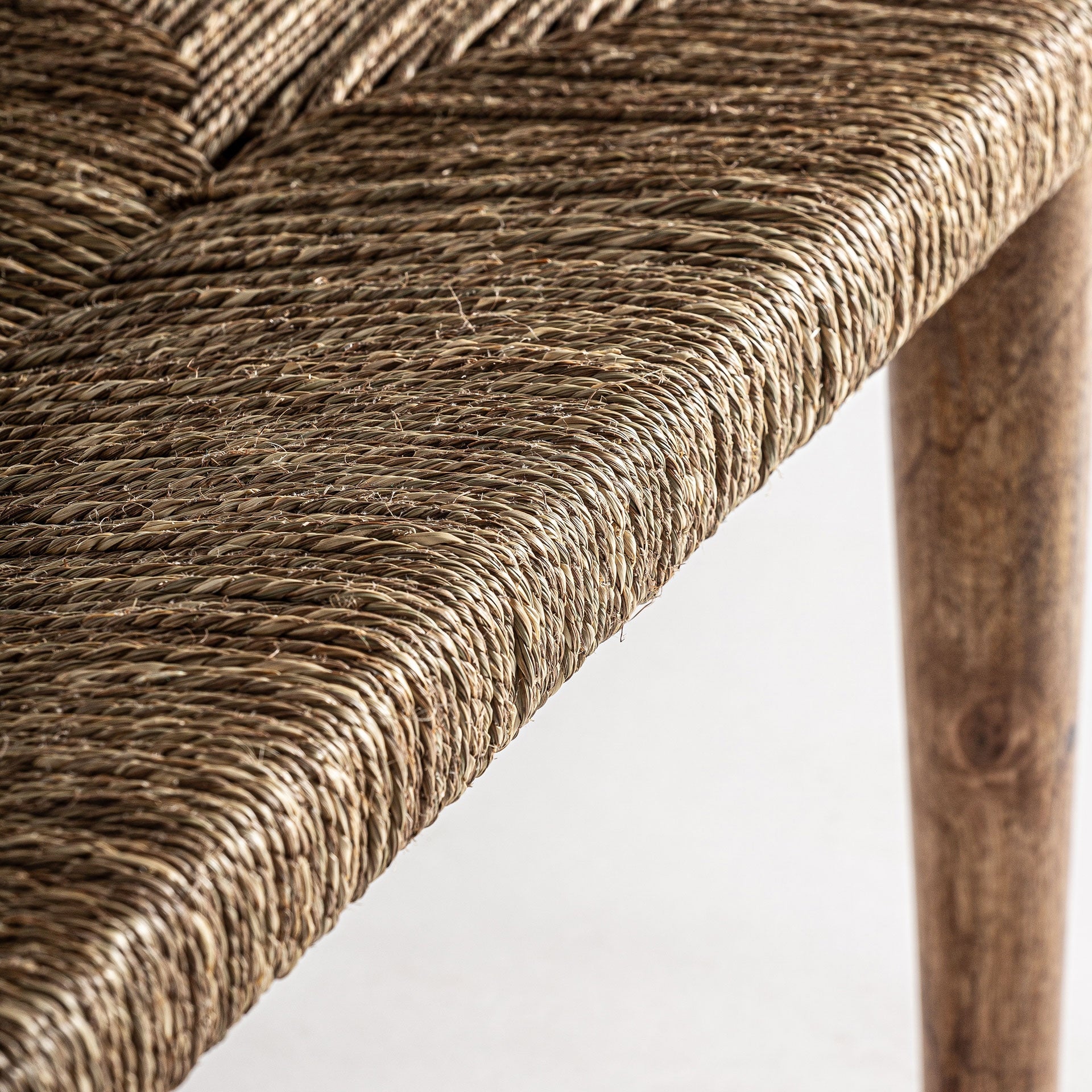 TASSAROLO Bench in Mango Wood with Jute Seat