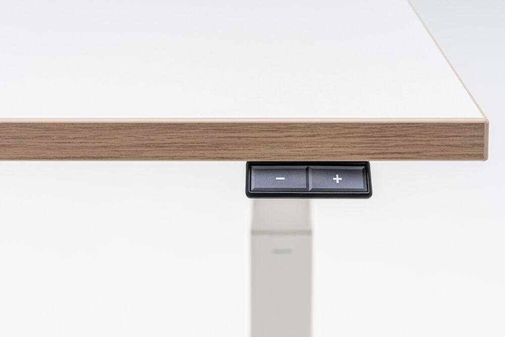 Biurko COMPACT DRIVE bluetooth z elektryczną regulację wysokości blatu MDD Eye on Design