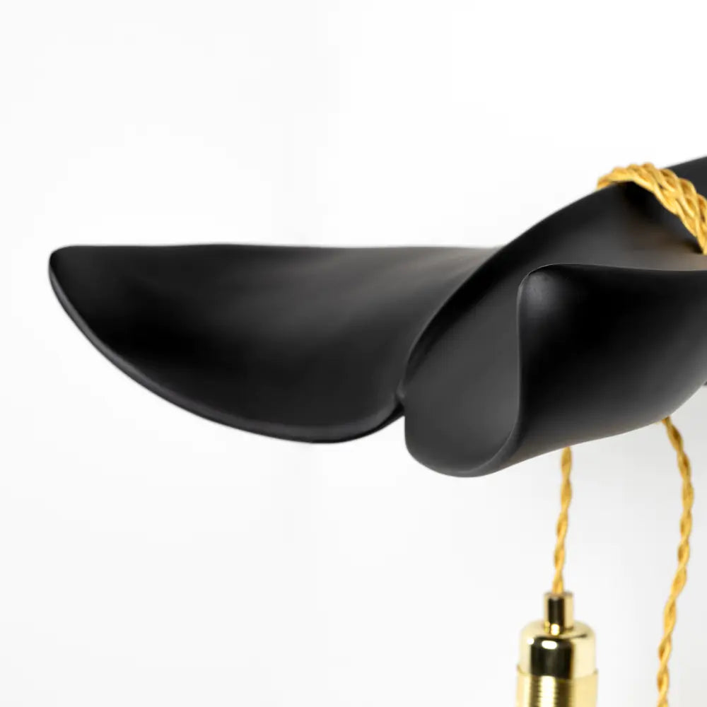 Wandlamp DE STAART VOLGT zwart