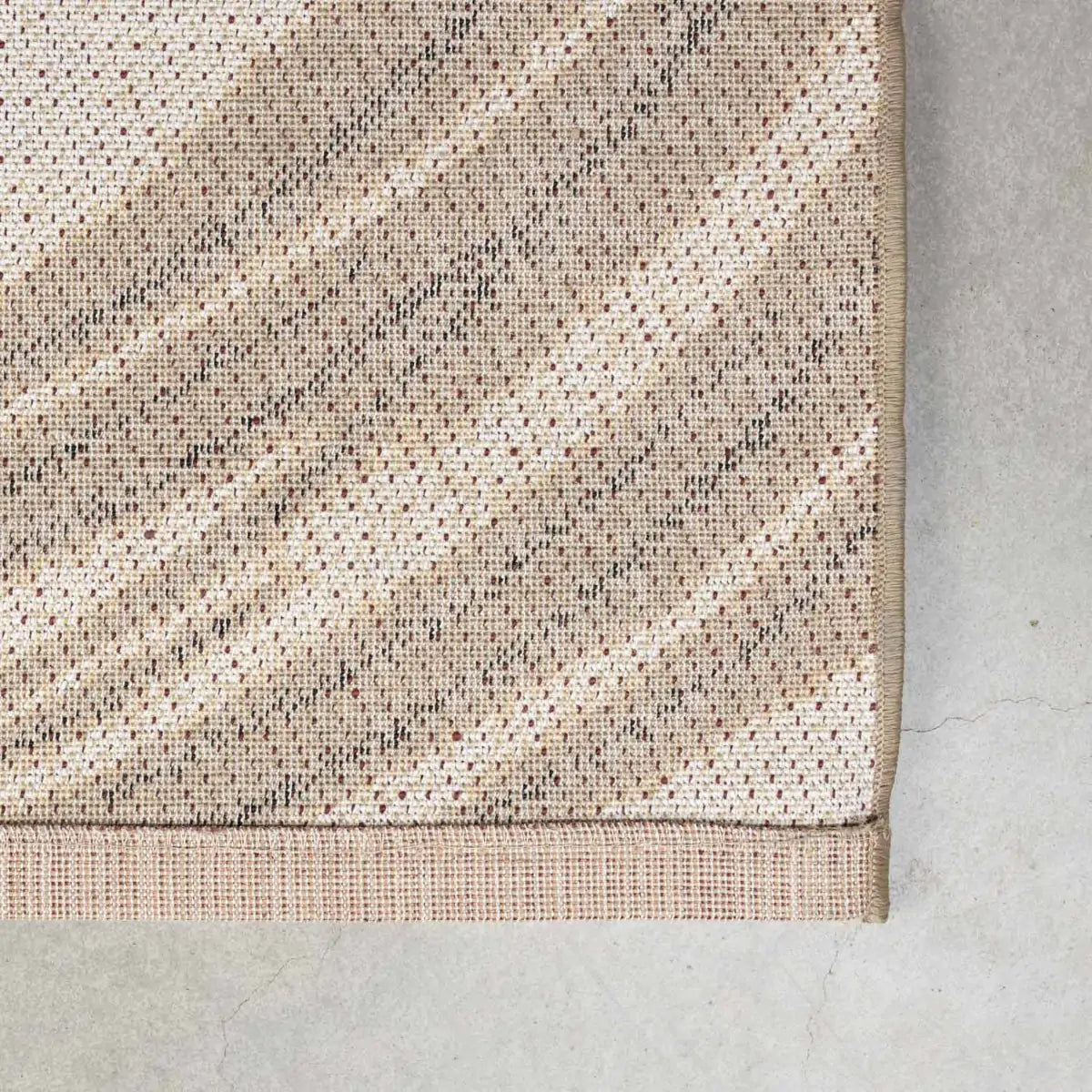 Vloerkleed LEGEND OF KOI CARPET beige-grijs