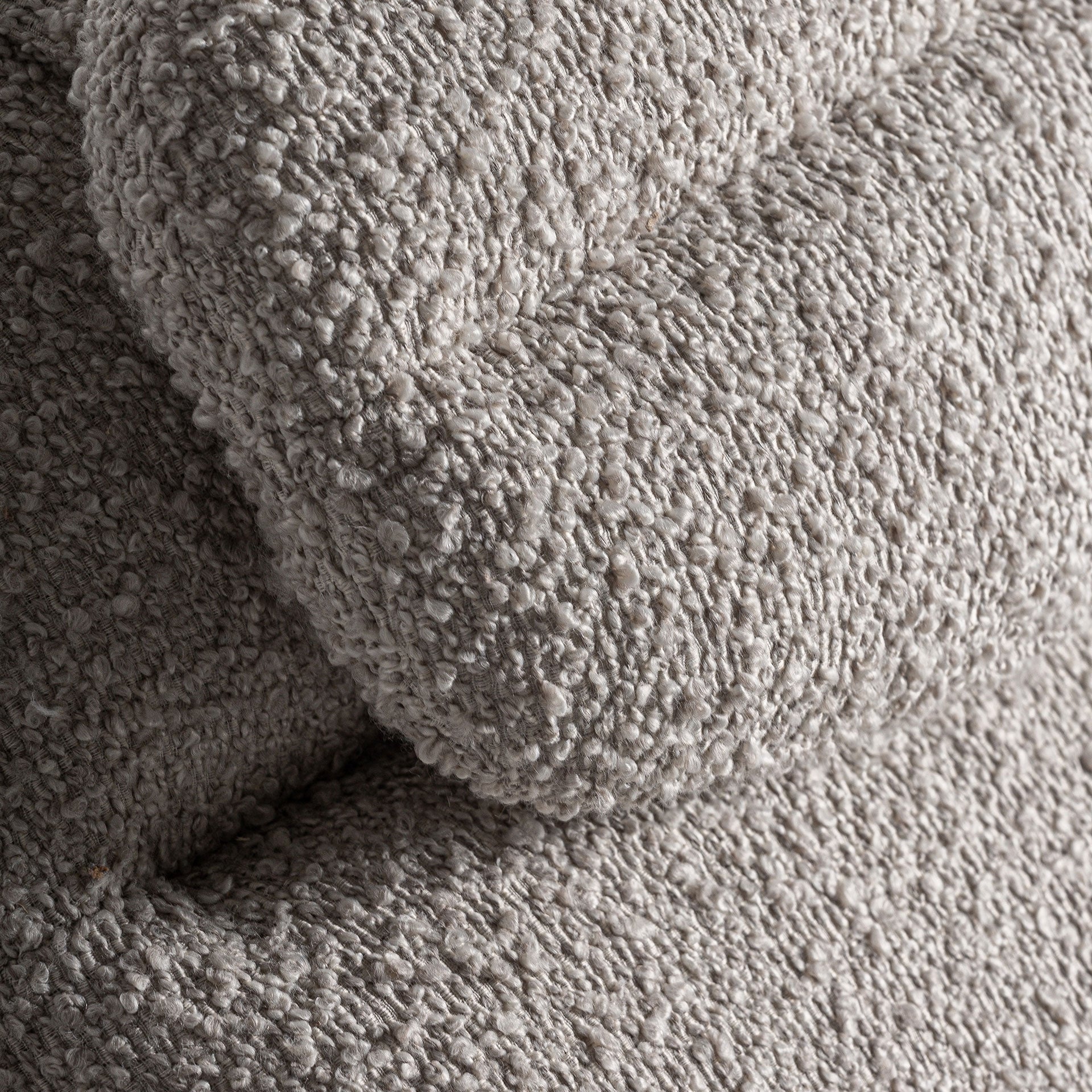 Szezlong JACQUARD beige mit Holzgestell