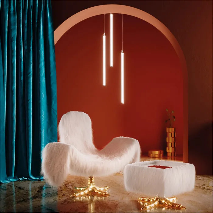 Schwänze Sessel hellrosa Fell