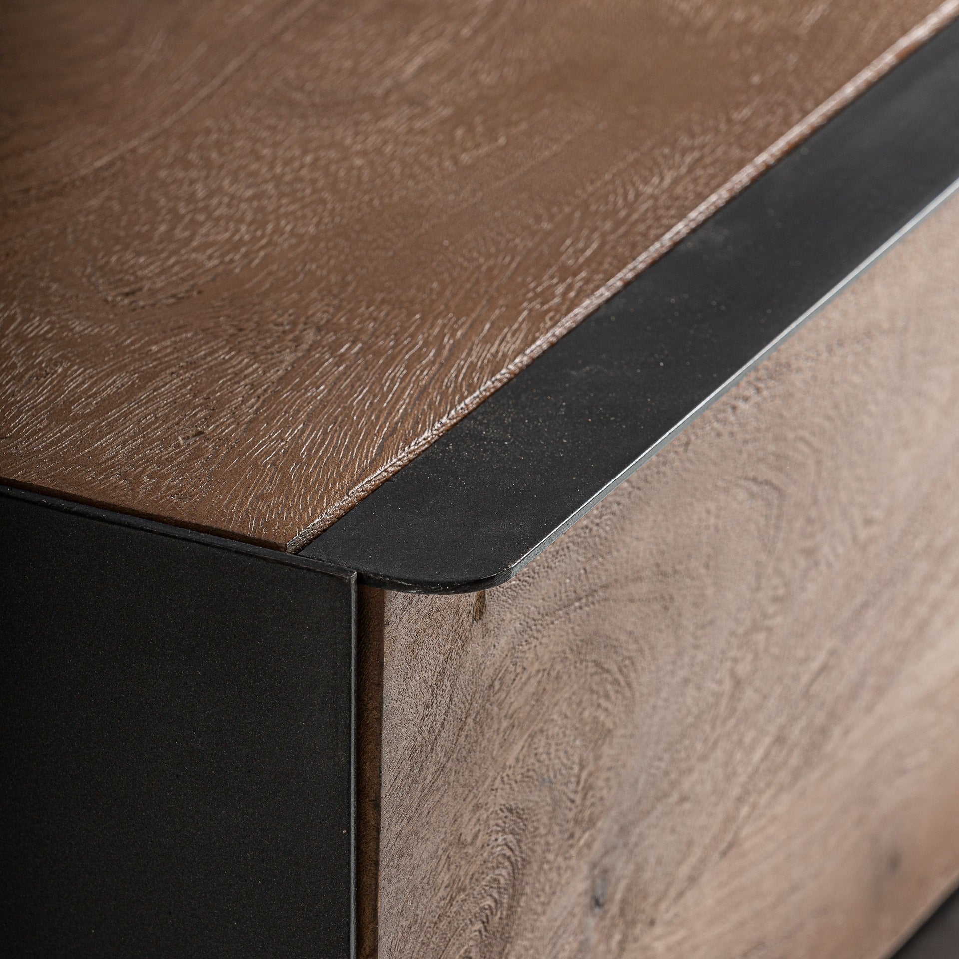 KILLEANY Chest of Drawers in Mango Wood with Metal Finish