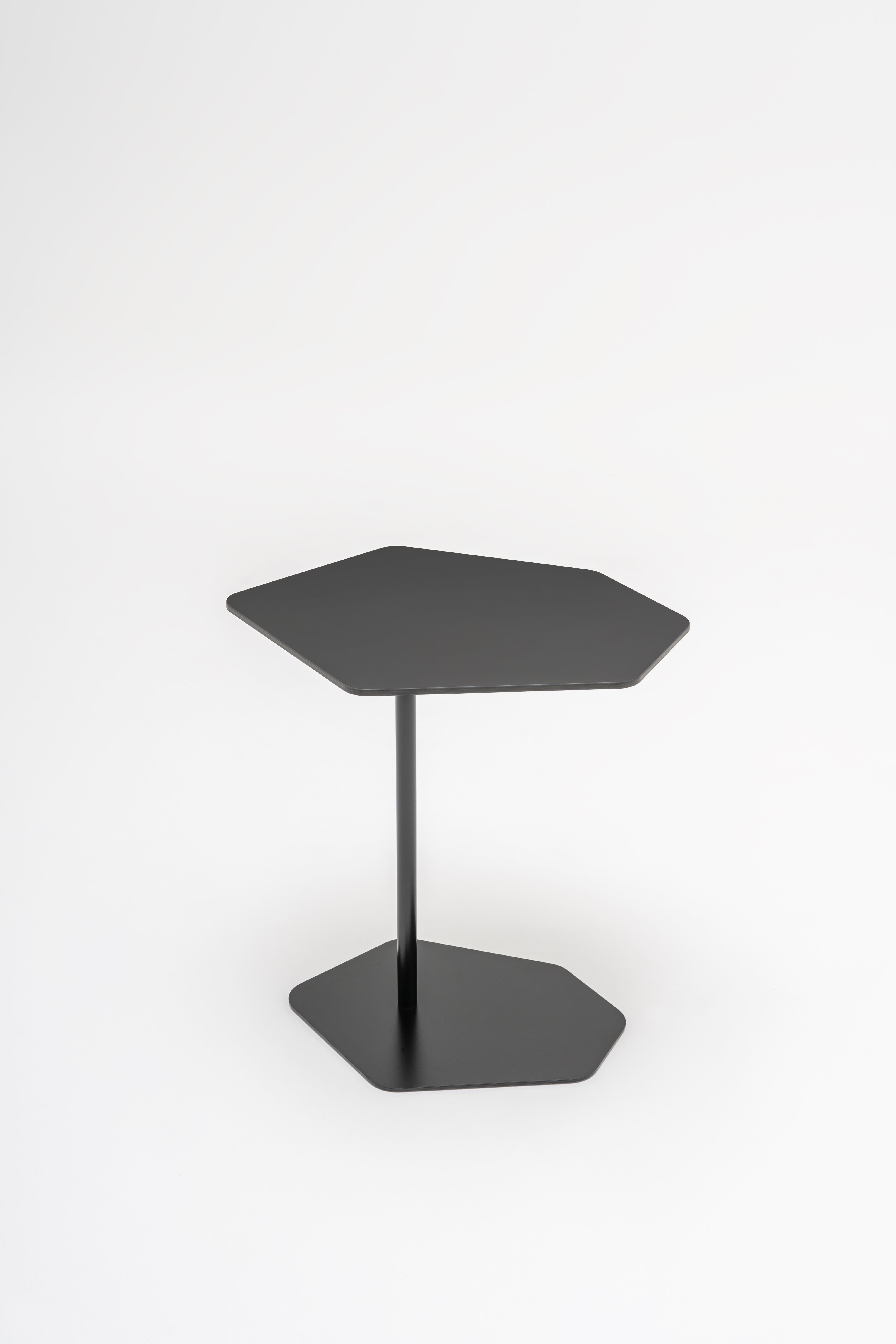 BAZALTO metalen salontafel