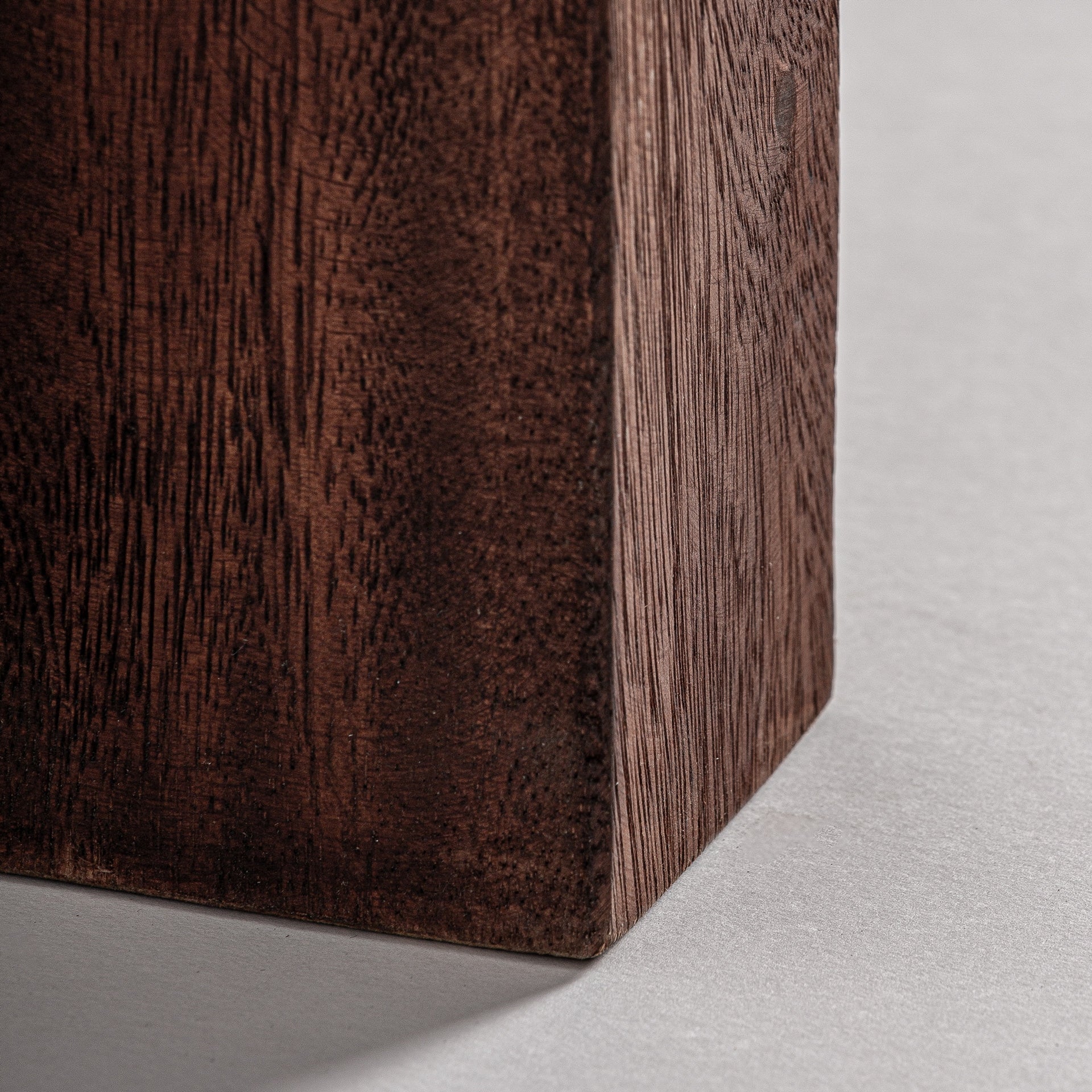 Konsola BELINTA suar hout