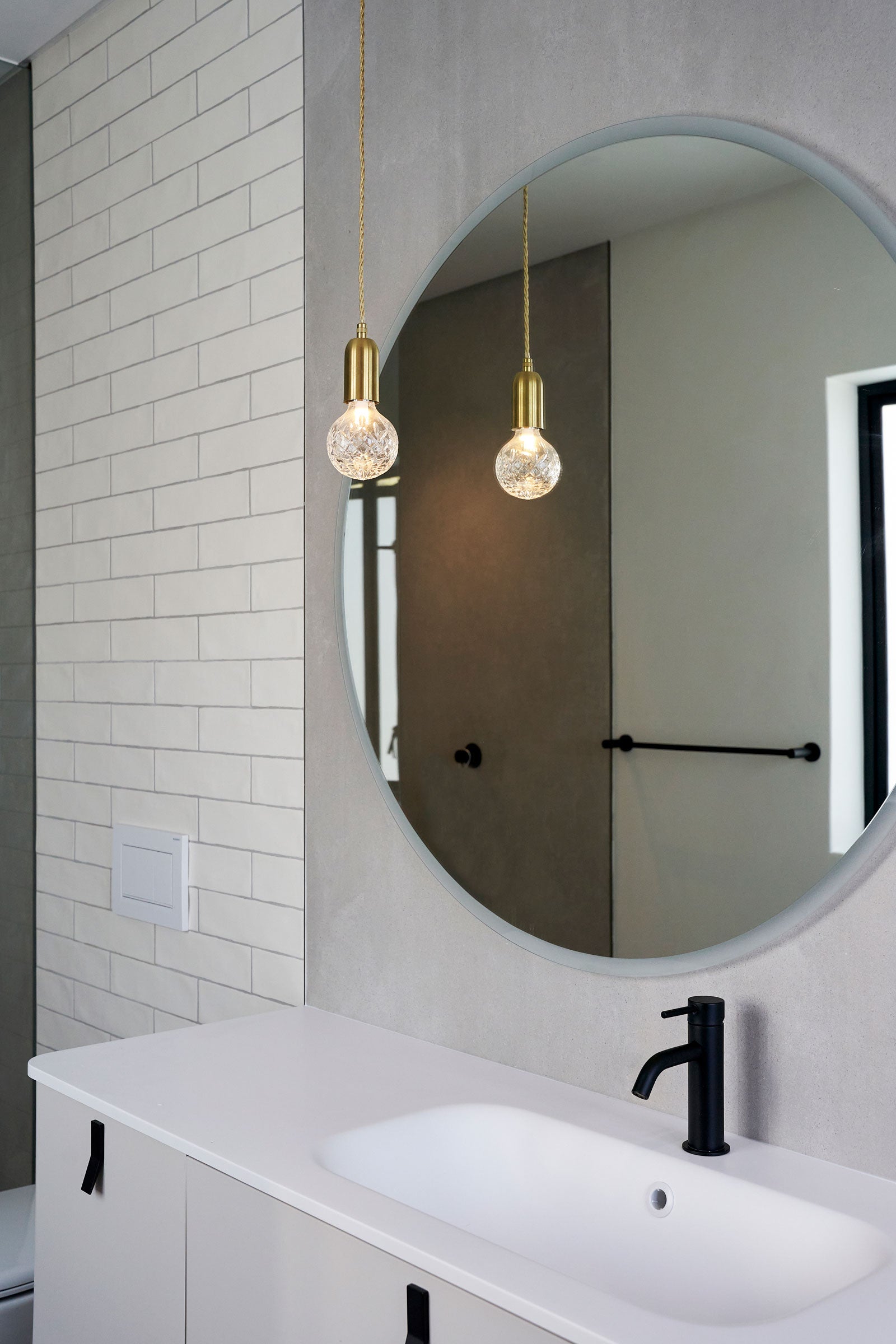 Hanglamp CRYSTAL BULB van kristalglas met chroomafwerking