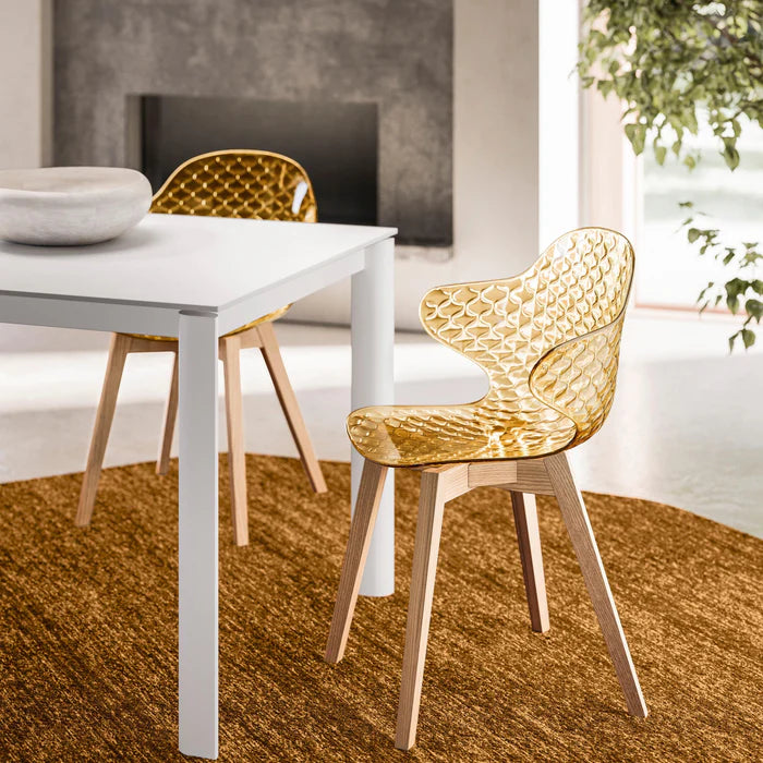 SAINT TROPEZ chair with pink seat and dark wooden base
