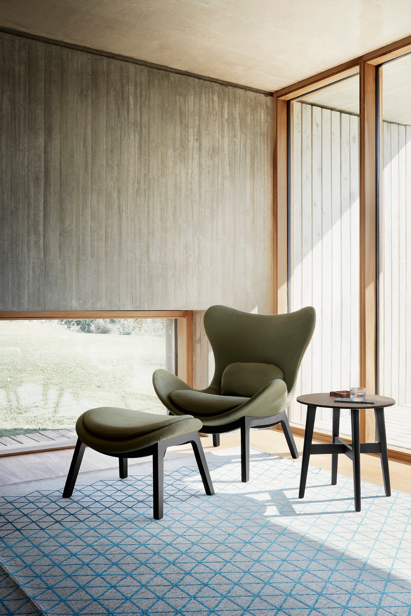 Upholstered LAZY Armchair with Black Wooden Base