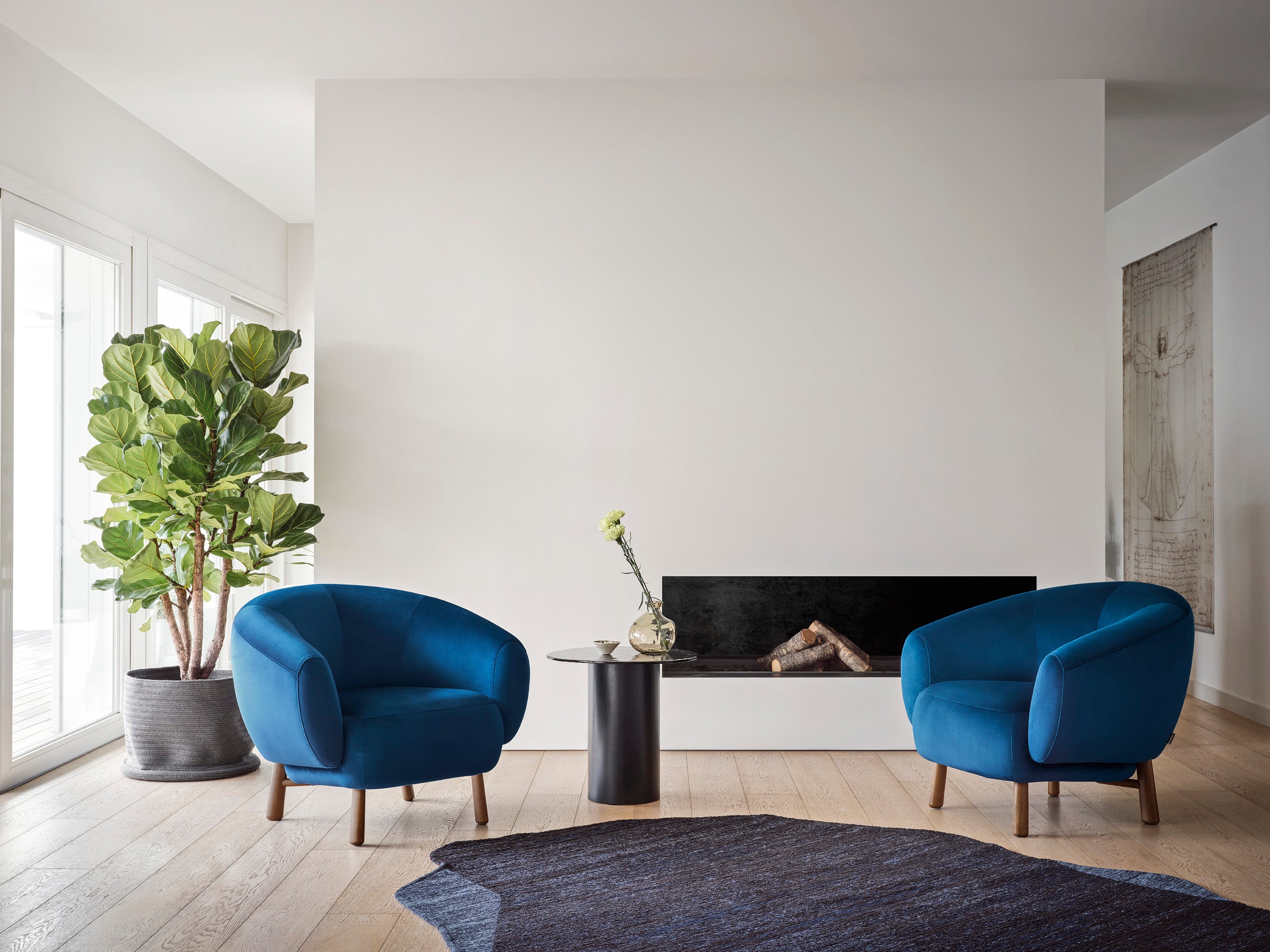 Upholstered RIO Armchair with Black Base