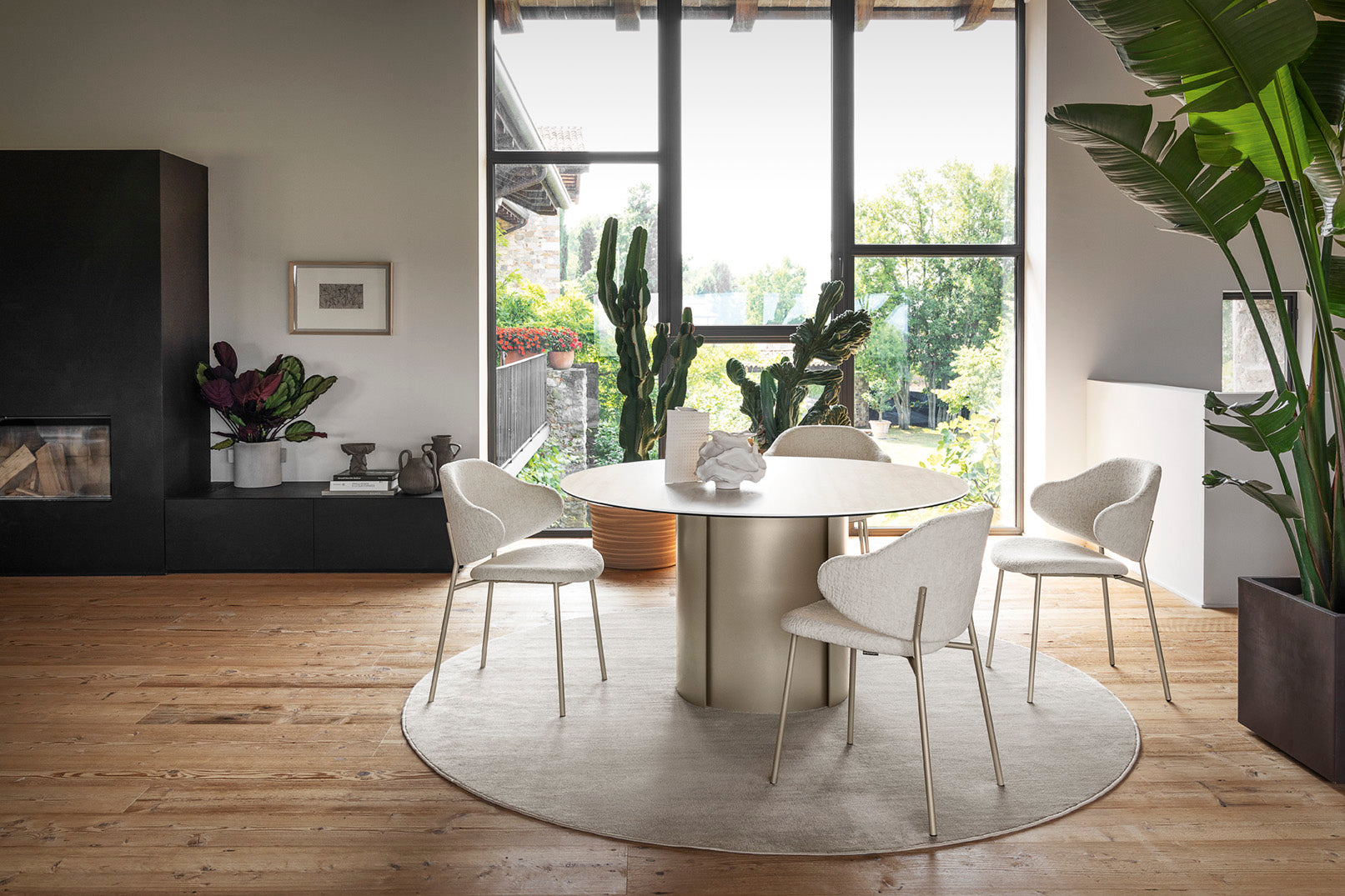 YOROI Round Table with Cream Top and Cream Base